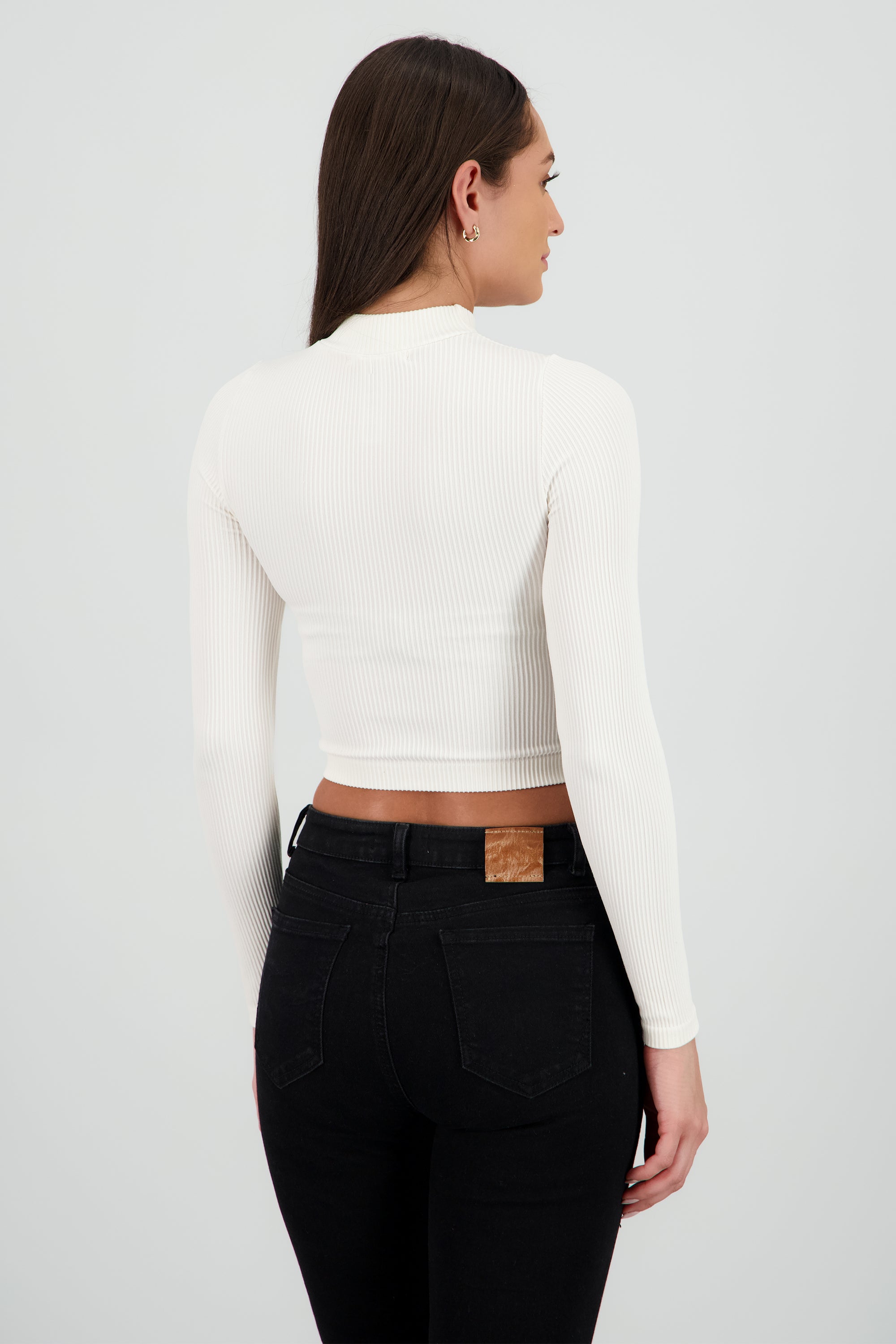 Top manga larga detalle seamless BLANCO