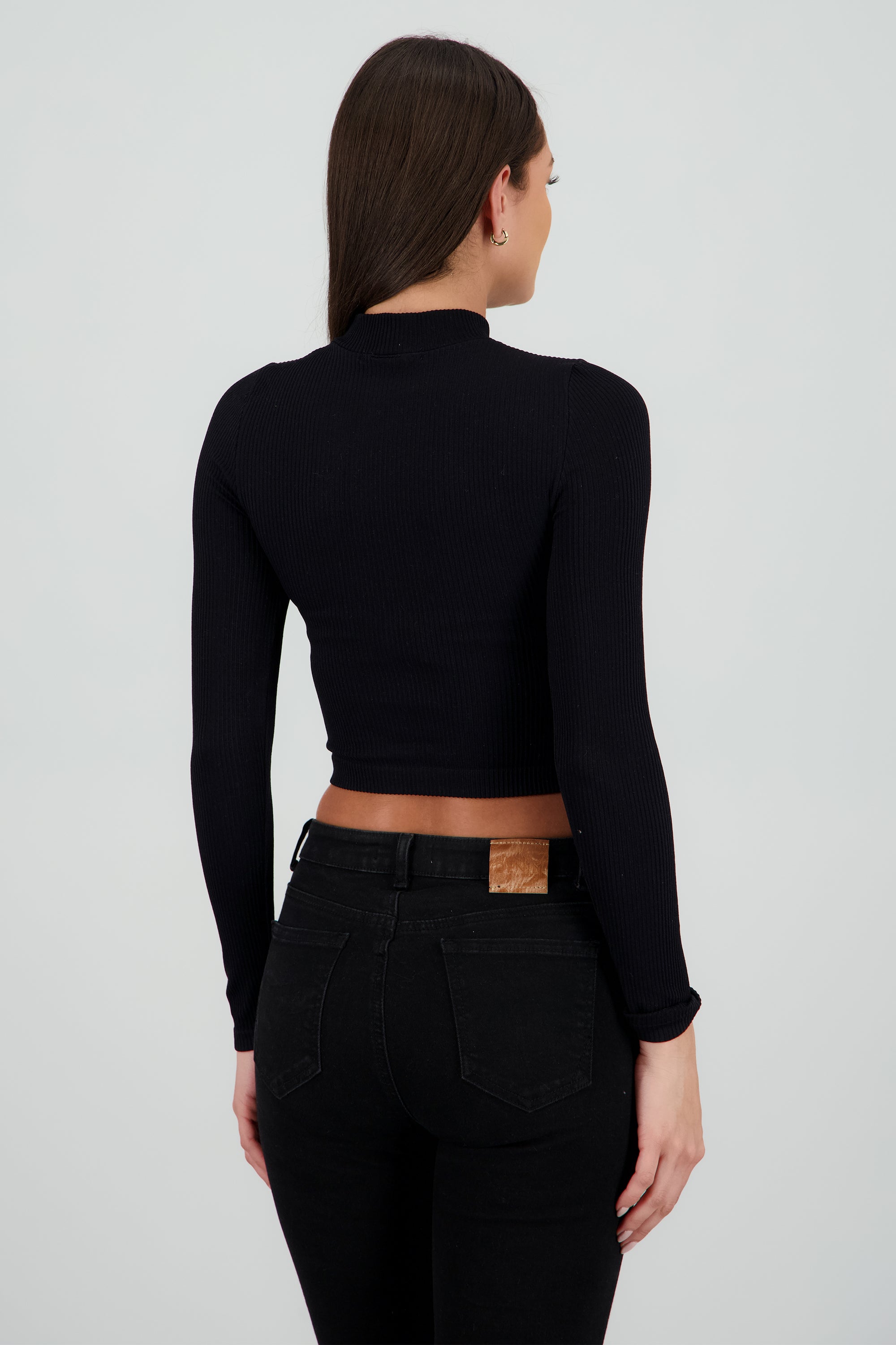 Top manga larga detalle seamless NEGRO