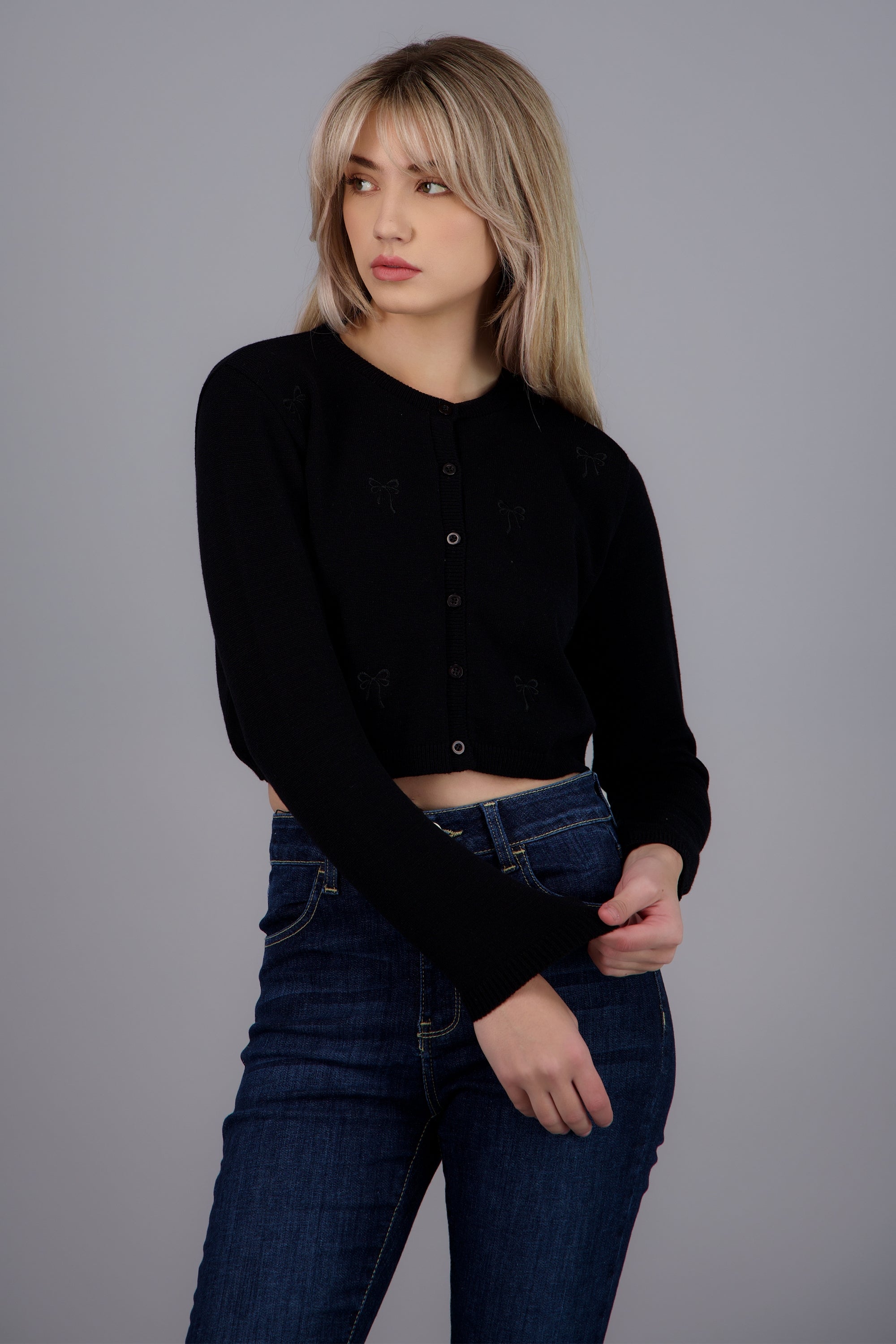 Cardigan detalle de bordado moños NEGRO