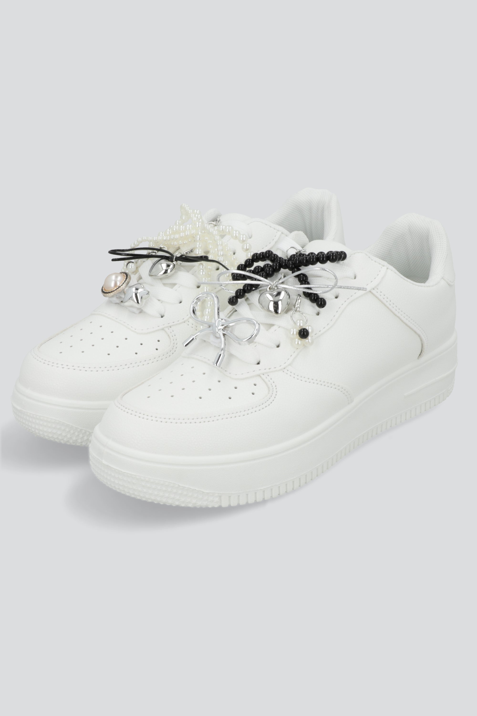 Shoe Multicharms Moño Perlas NEGRO