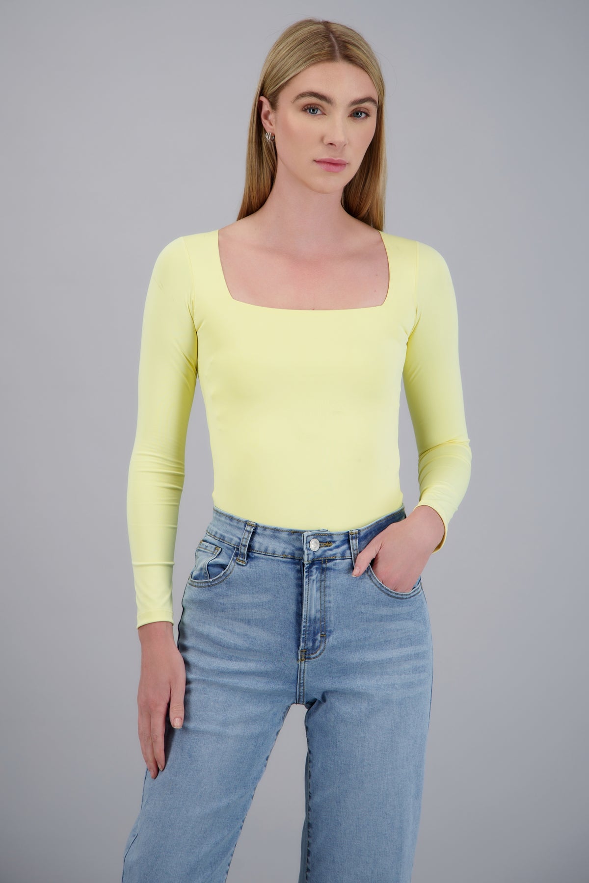 PASTEL YELLOW