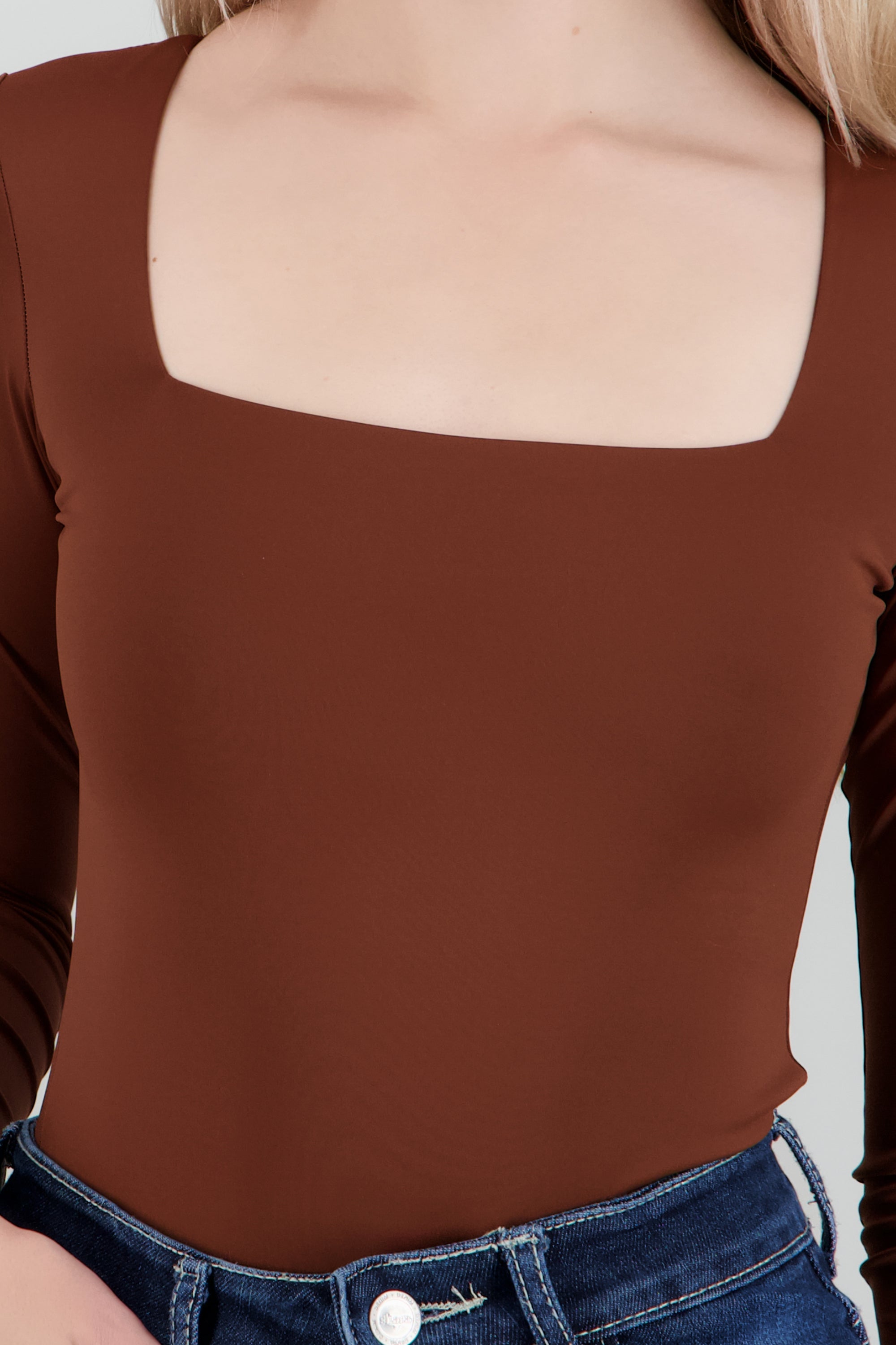 Body escote cuadrado manga larga CHOCOLATE