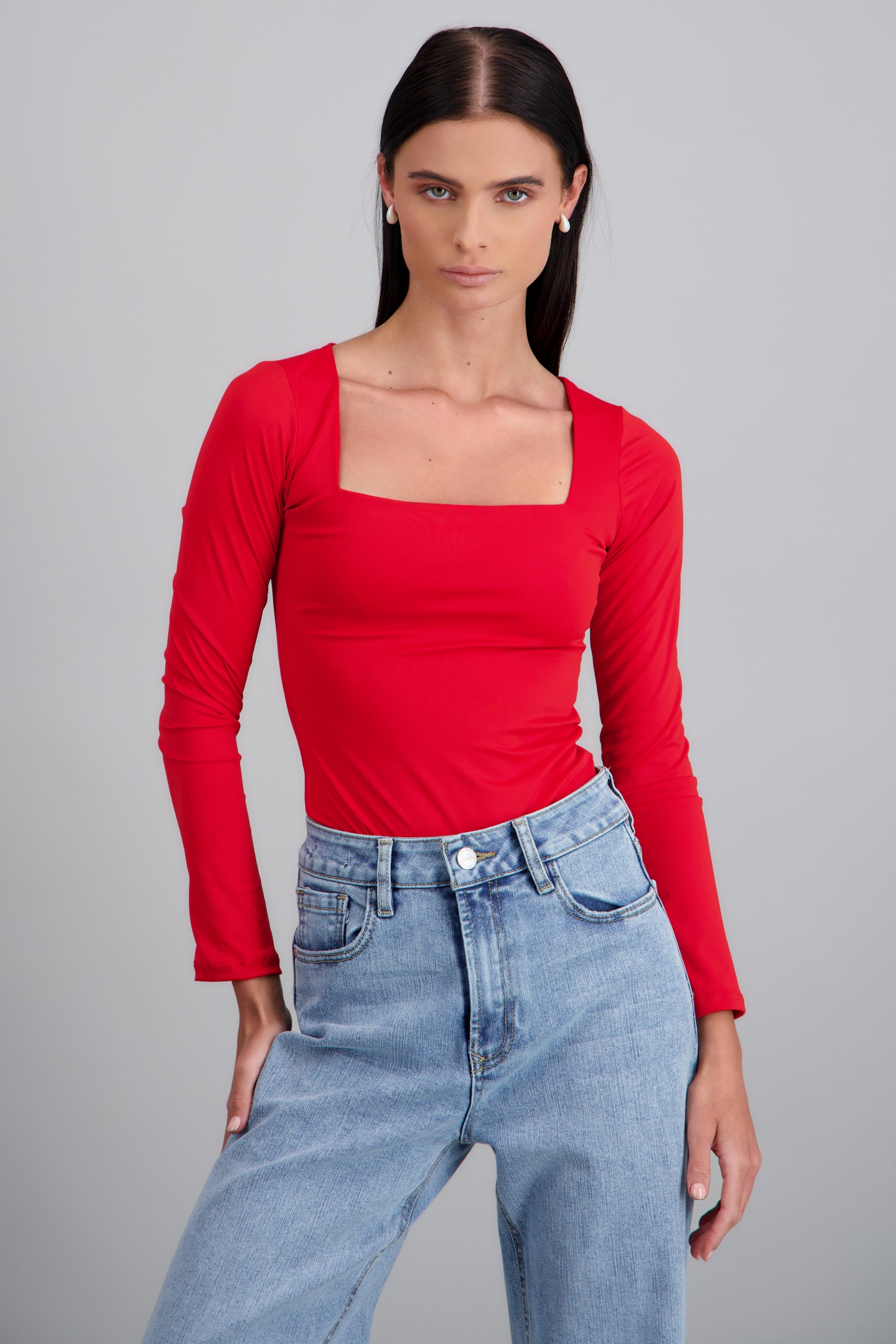 BODY ESCOTE CUADRADO M/L ROJO