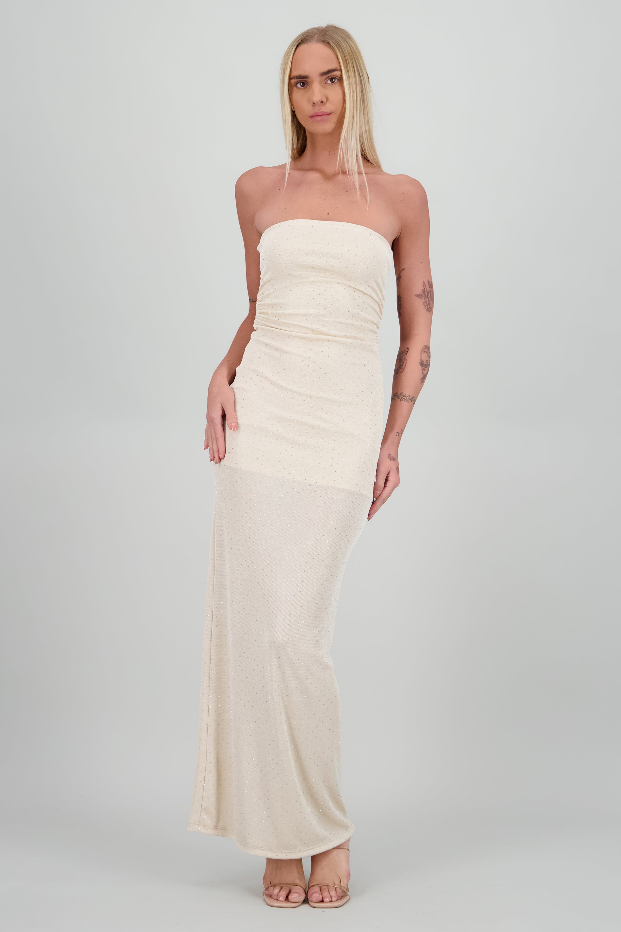 Vestido strapless detalle drapeado brillos BEIGE