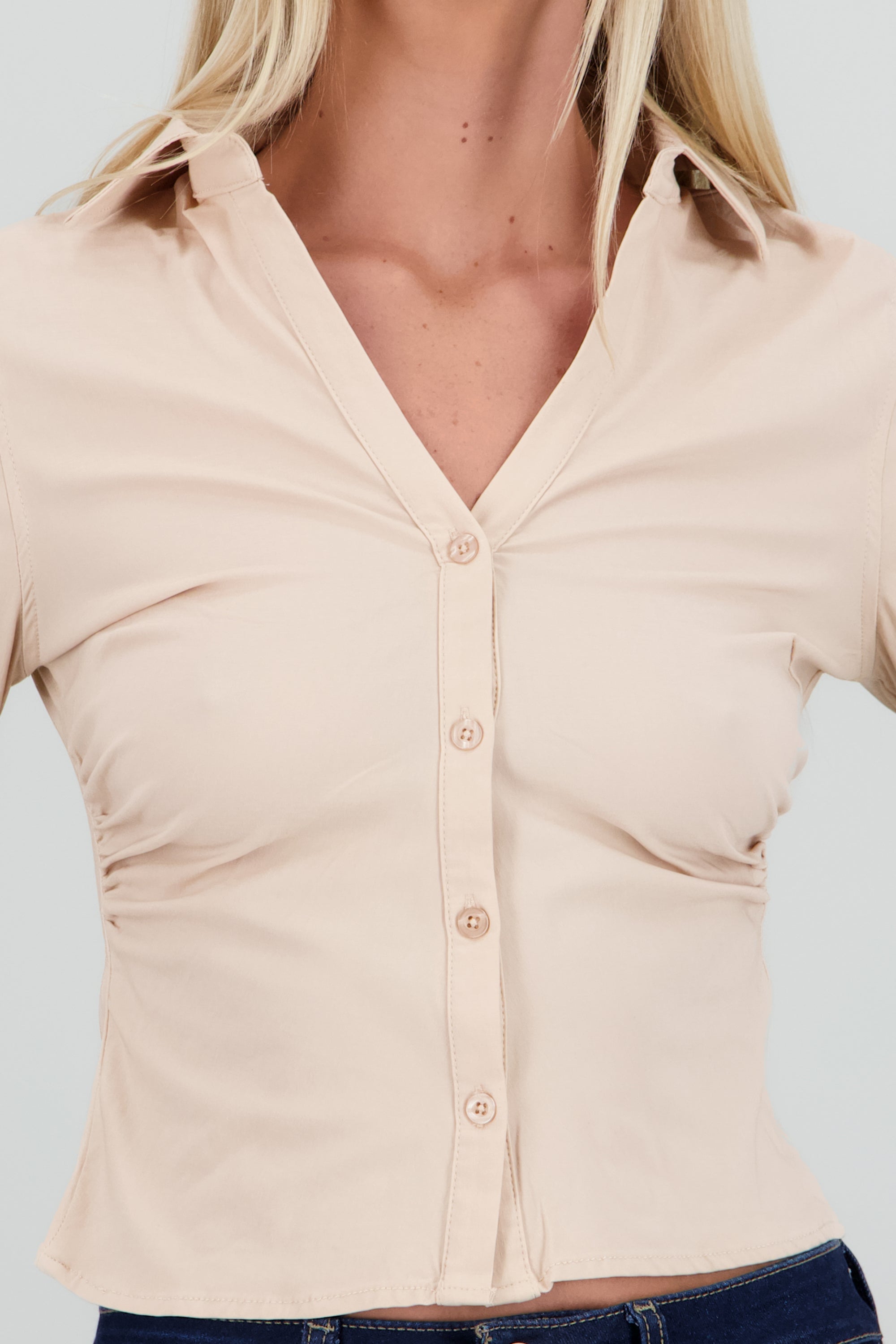 Blusa corta detalle drapeado KHAKI