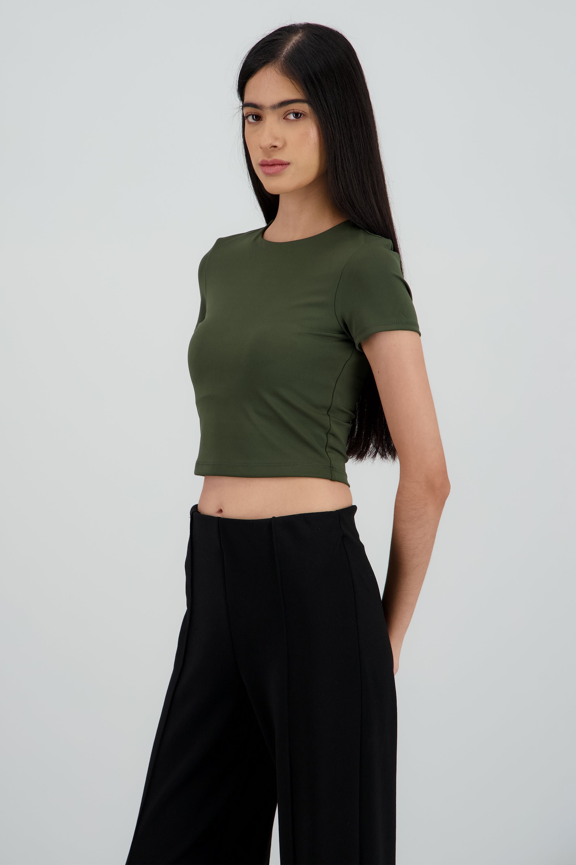 Crop top manga corta OLIVO