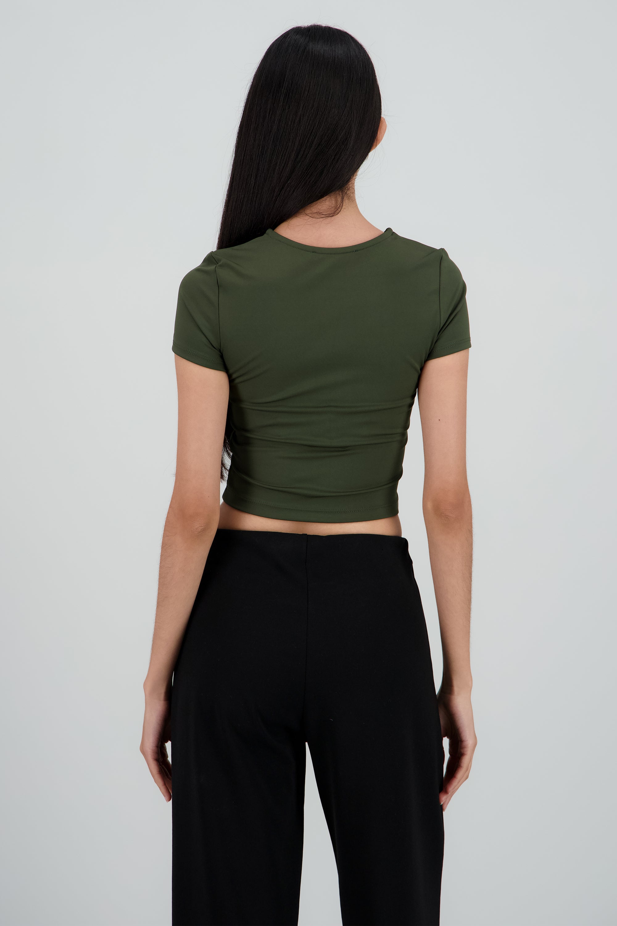 Crop top manga corta OLIVO