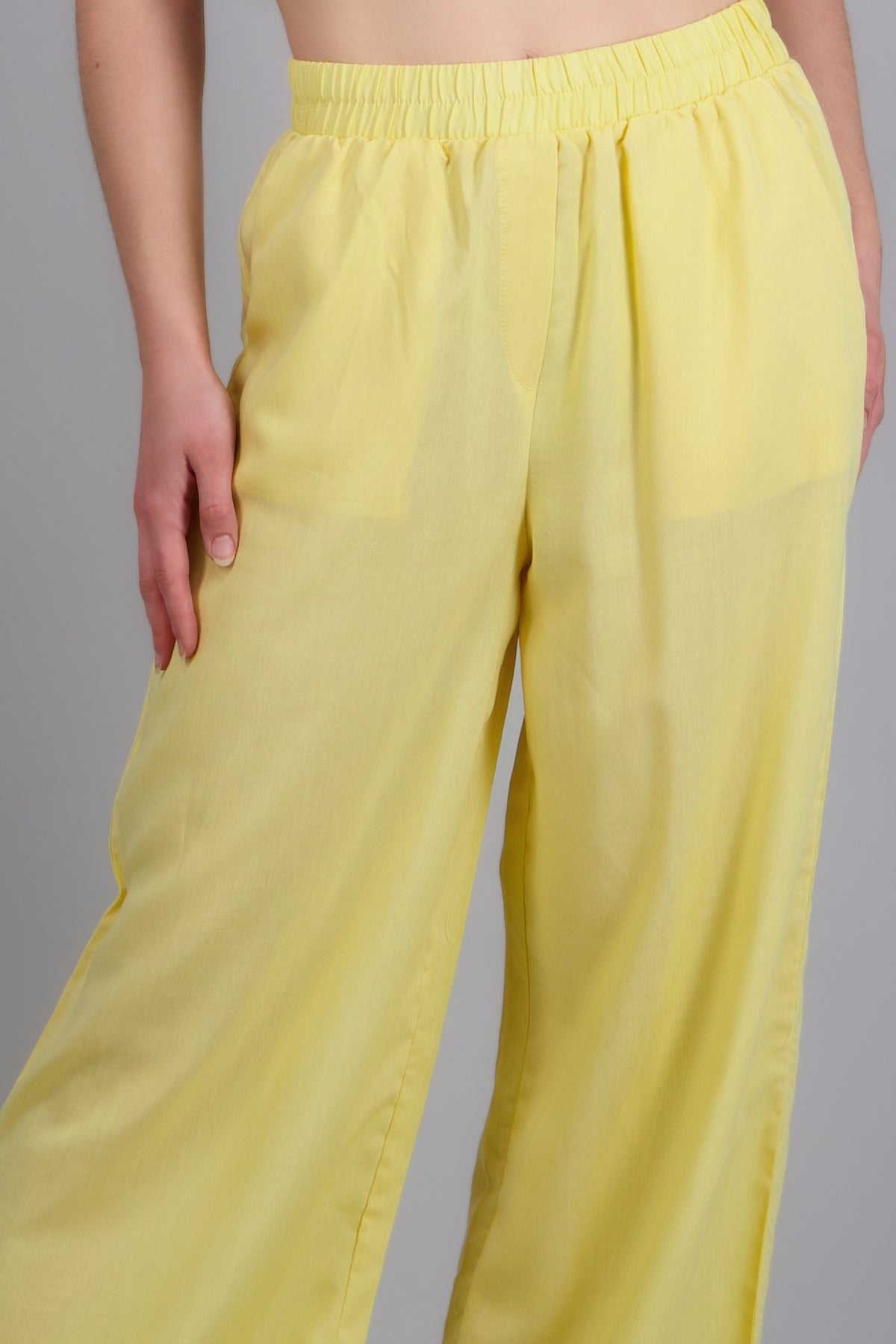 PASTEL YELLOW