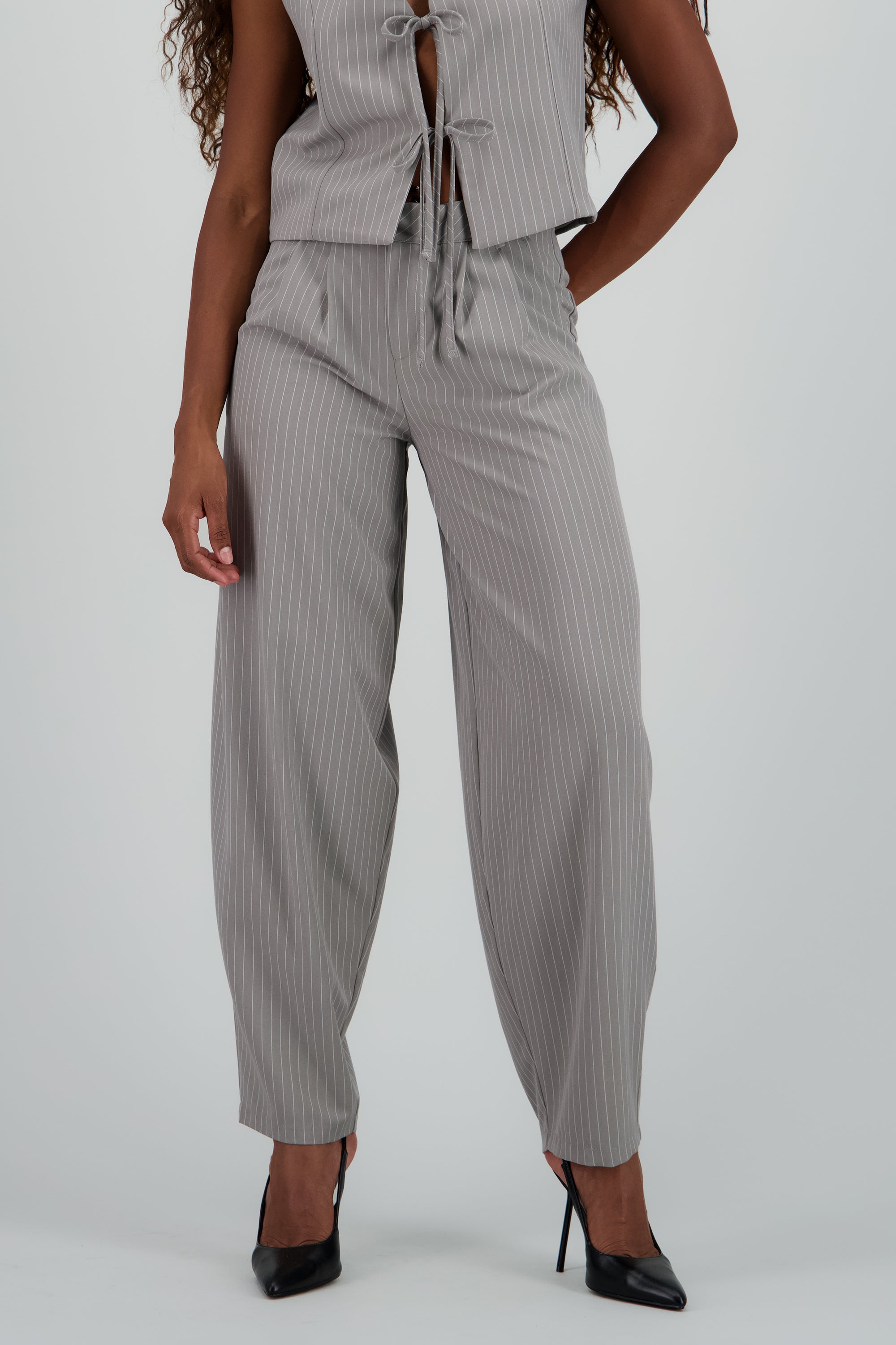 LIGHT GRAY