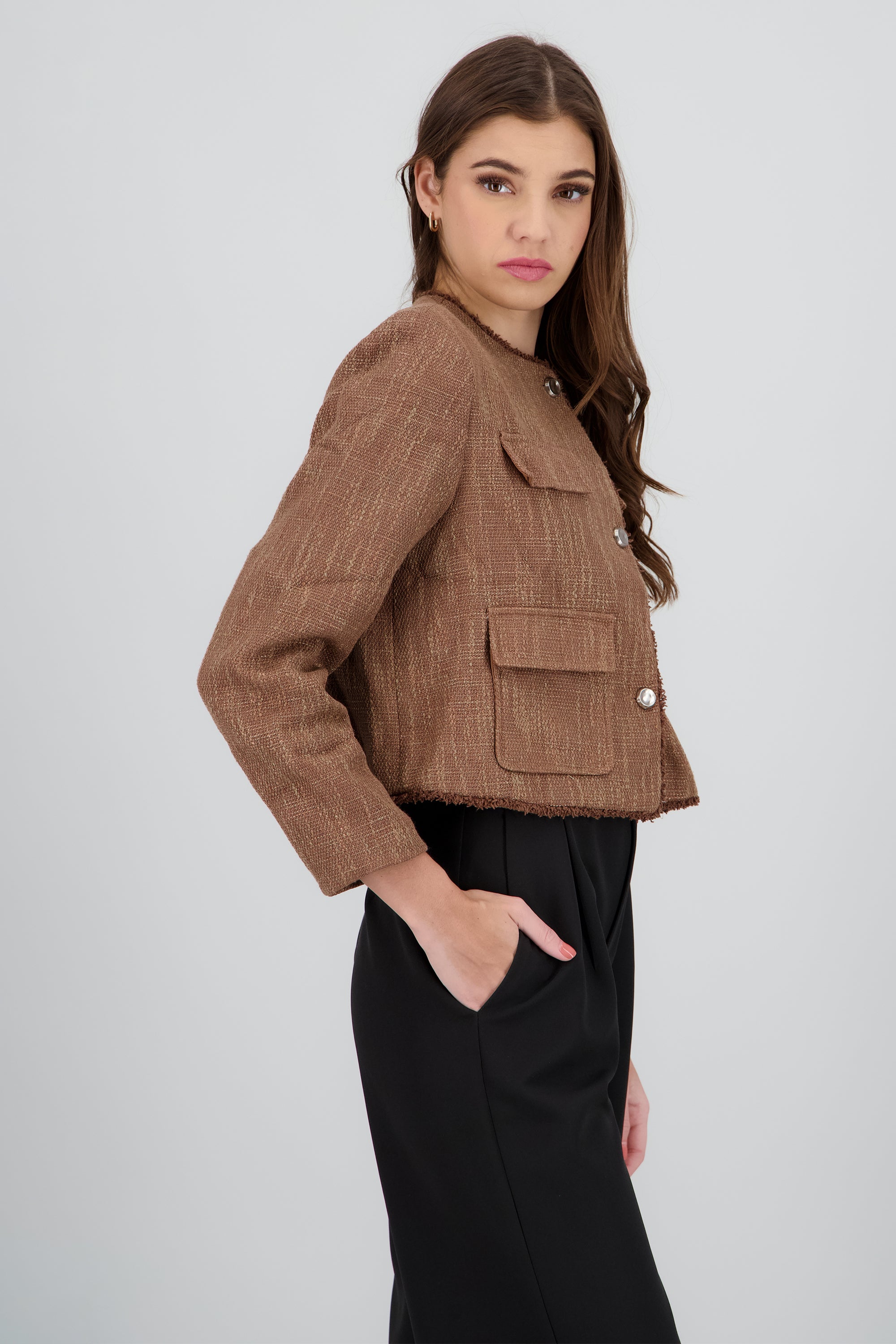 Saco de tweed detalle bordes CAFE