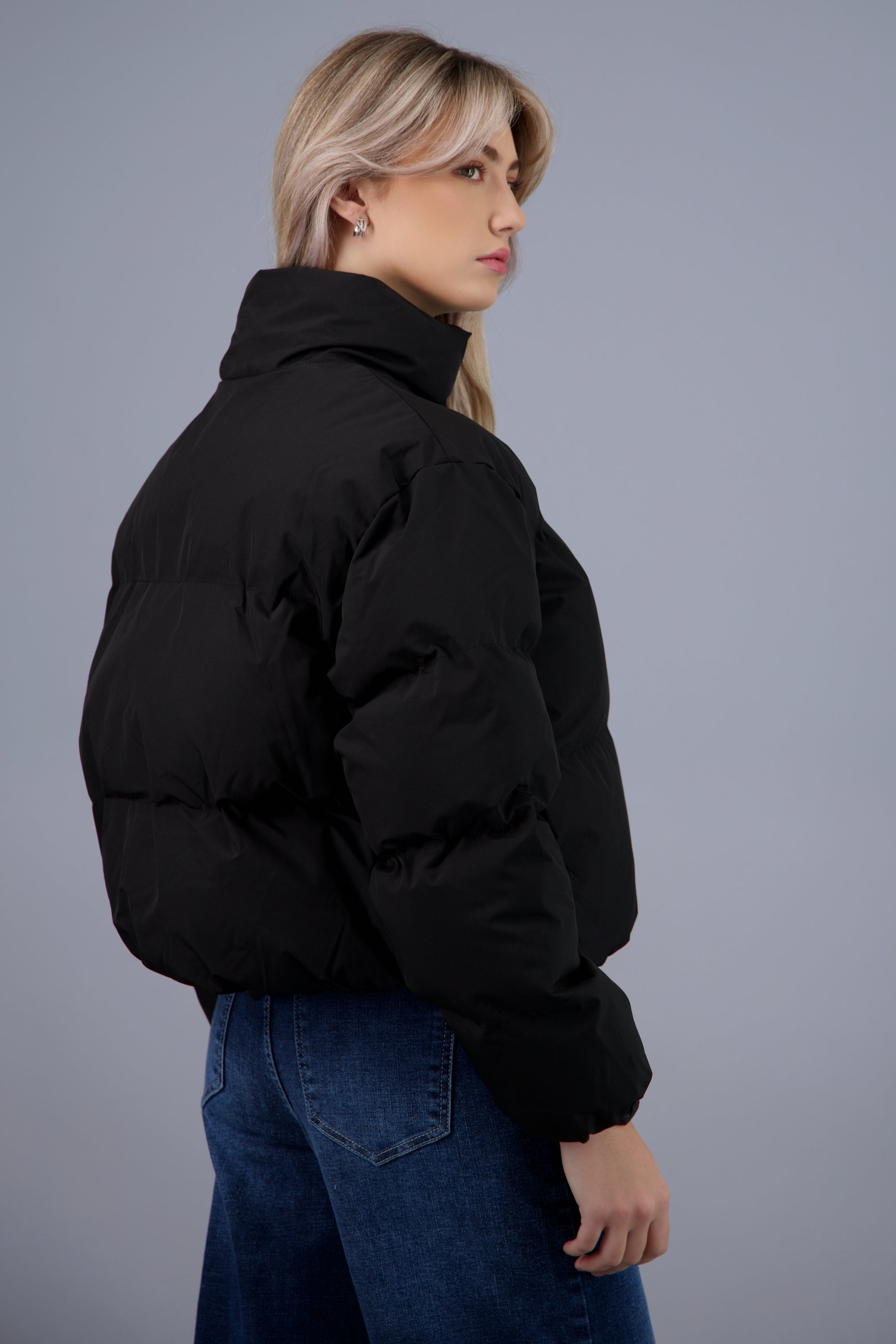 Chamarra puffer corta NEGRO