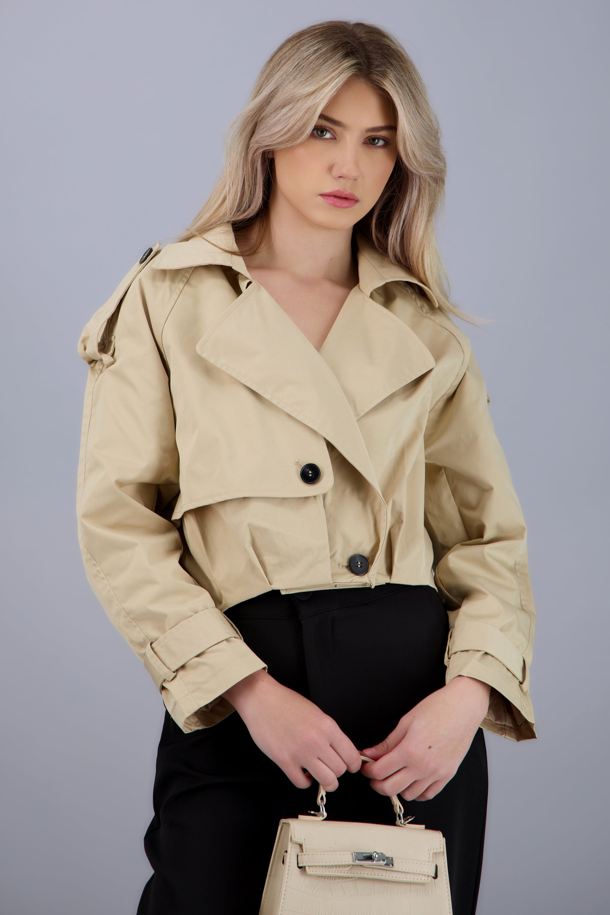 Gabardina crop cruzada CAFE