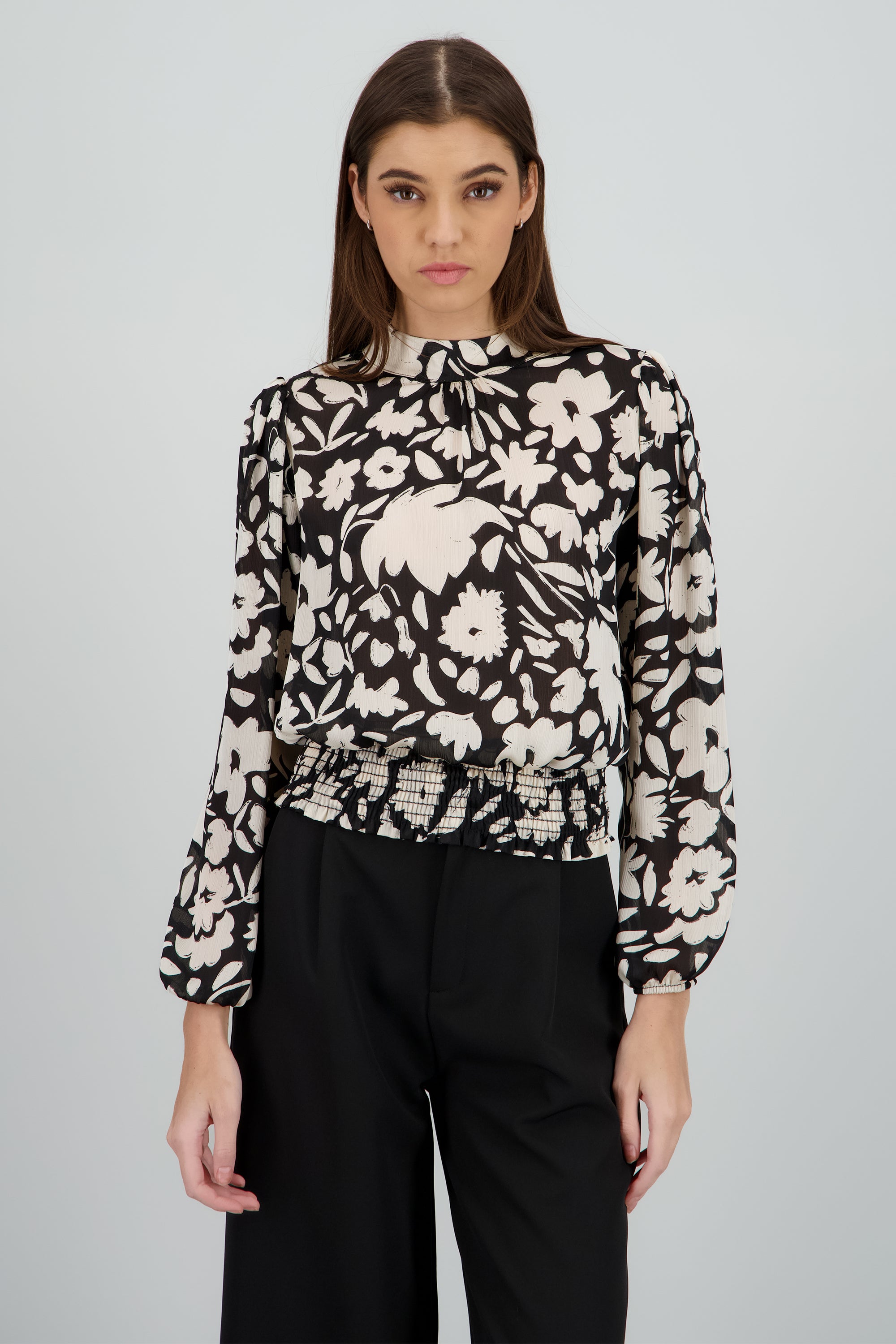 Blusa manga abullonada estampado floral NEGRO COMBO