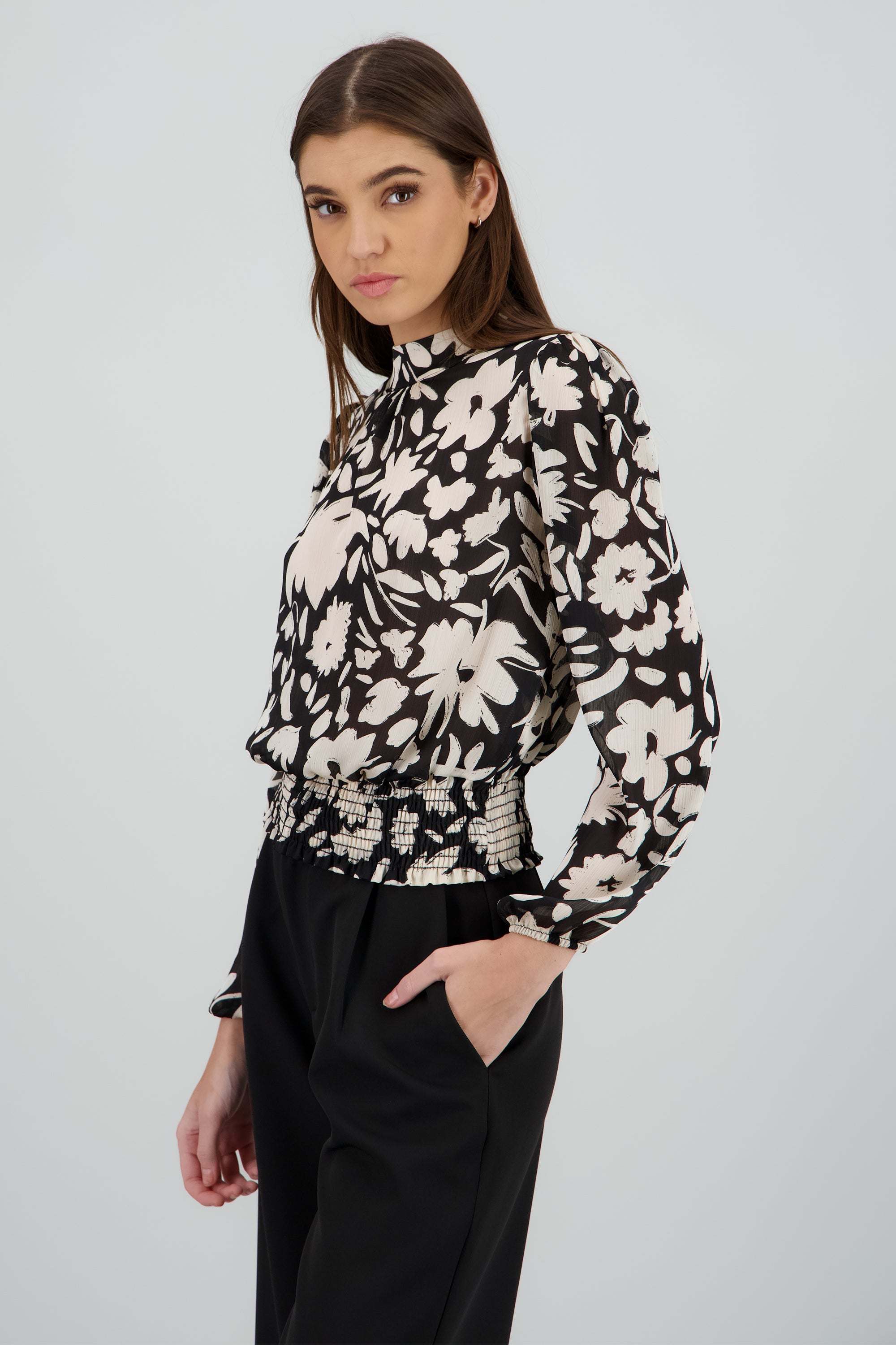 Blusa manga abullonada estampado floral NEGRO COMBO