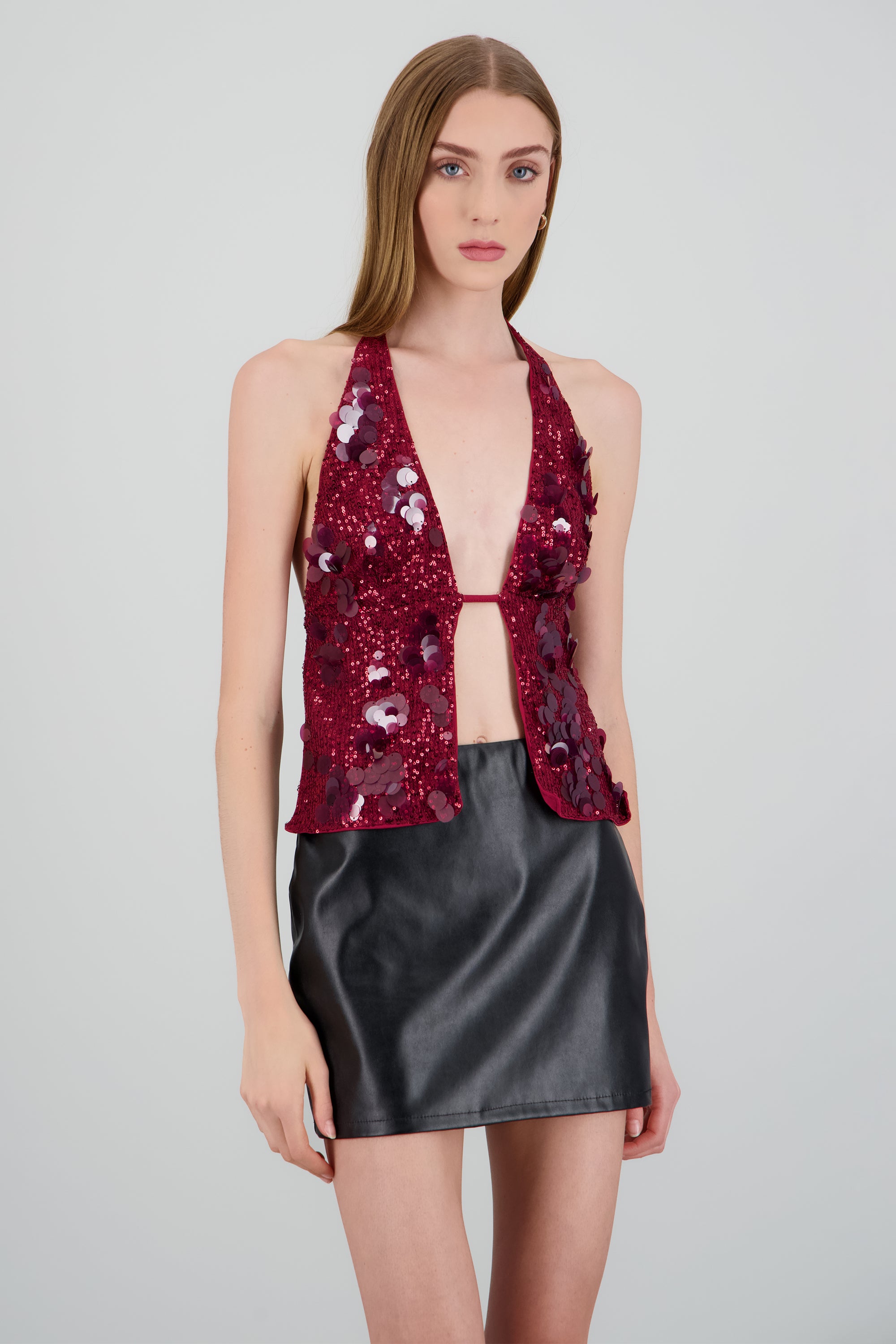 Top halter lentejuelas con espalda amarre VINO