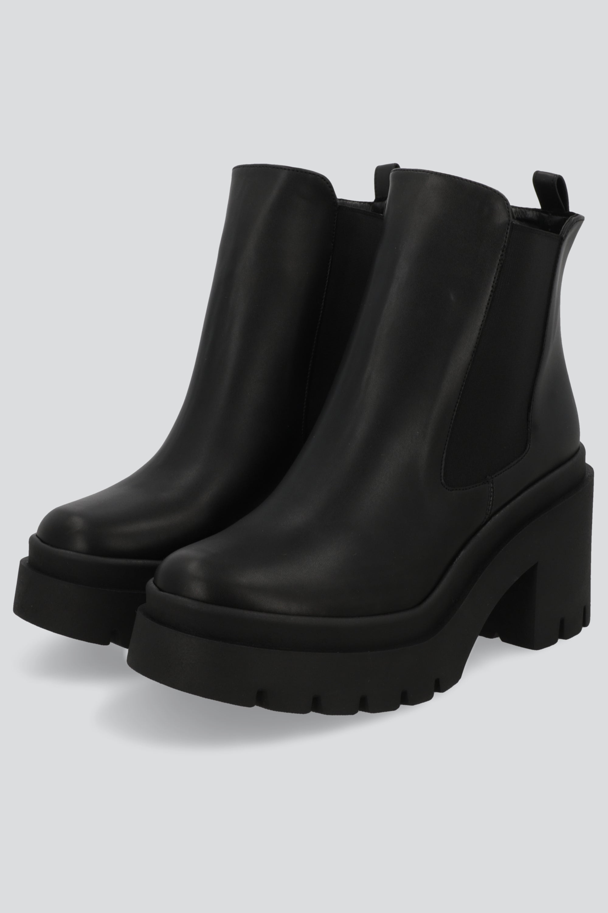 Bota tacon cuadrado chelsea NEGRO