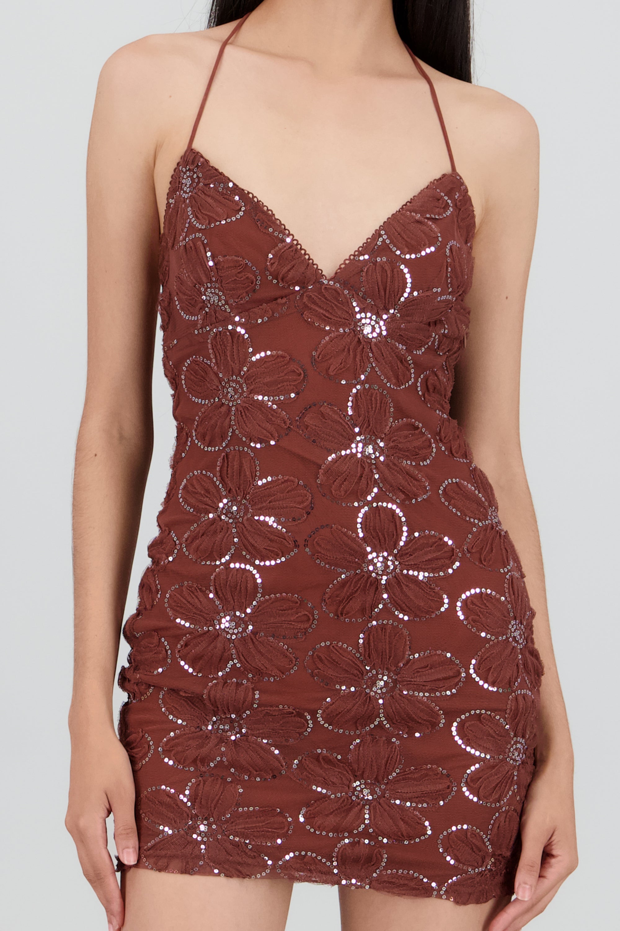 Vestido mini textura flores 3D detalle lentejuelas CAFE