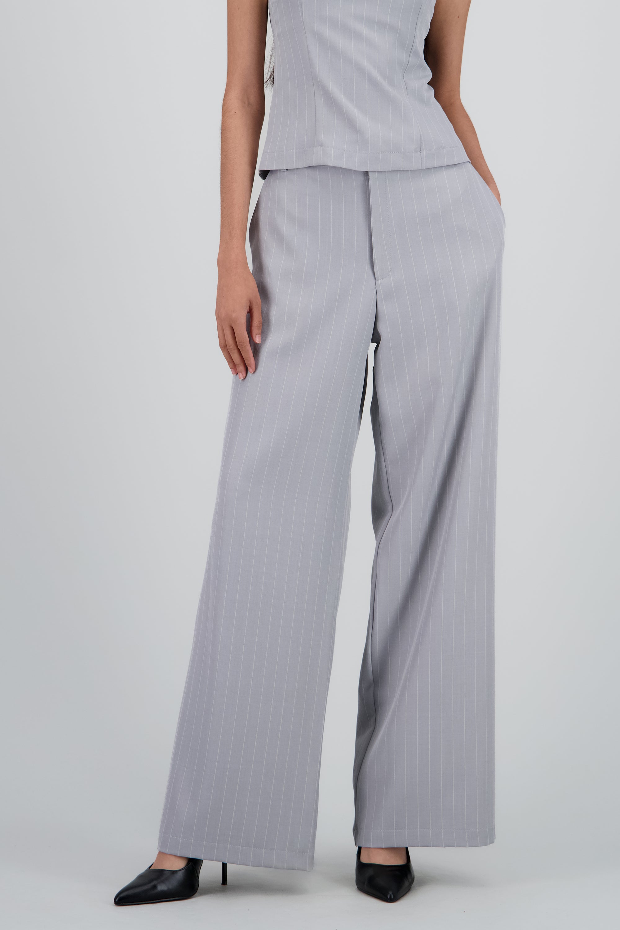 Pantalon recto sastreado detalle rayas GRIS COMBO