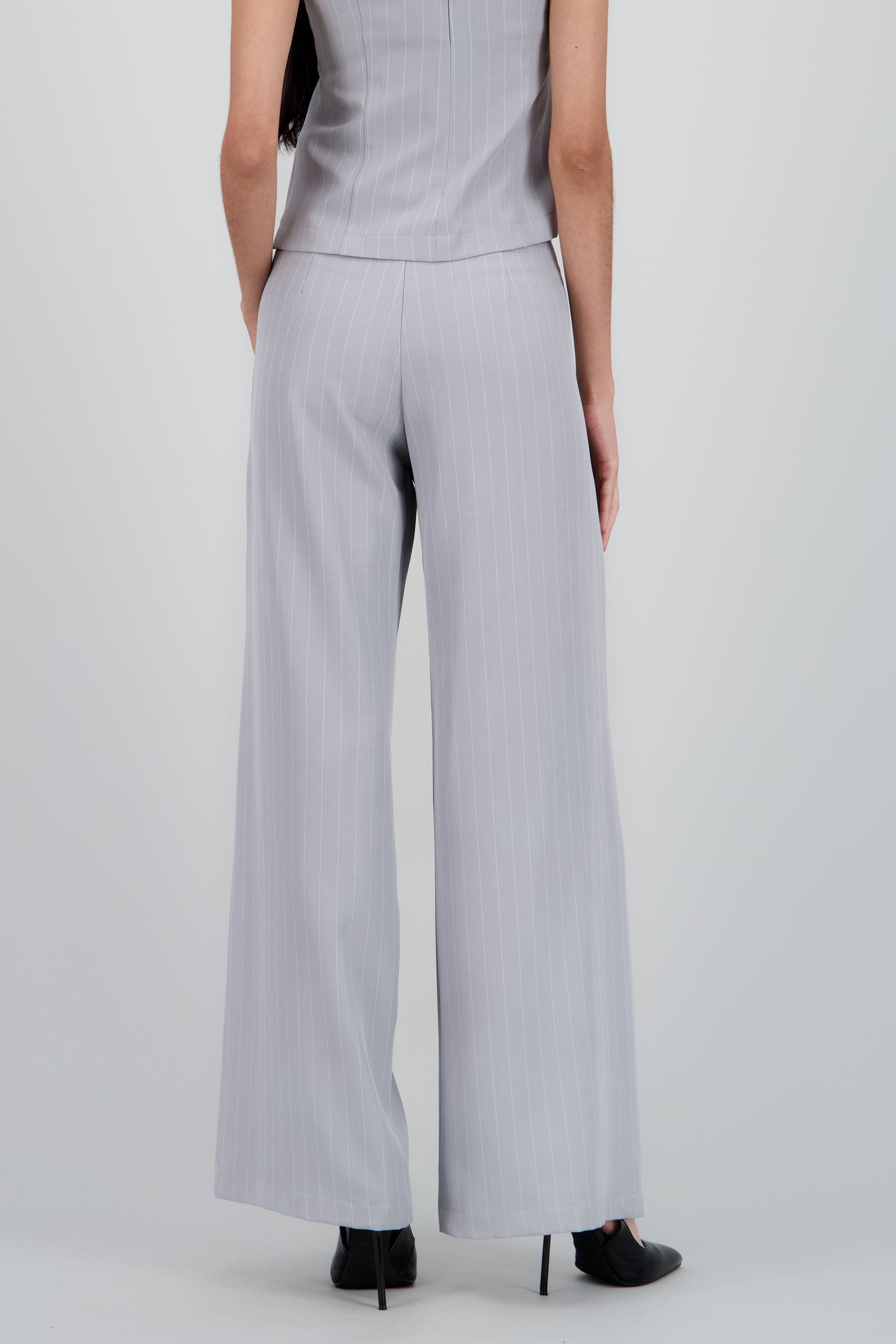 Pantalon recto sastreado detalle rayas GRIS COMBO