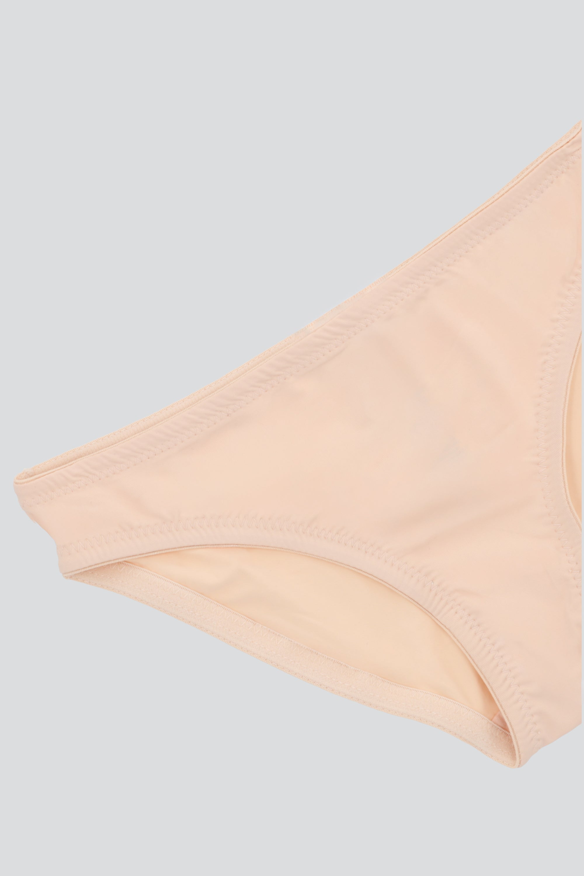 Bikini continuo bies NUDE
