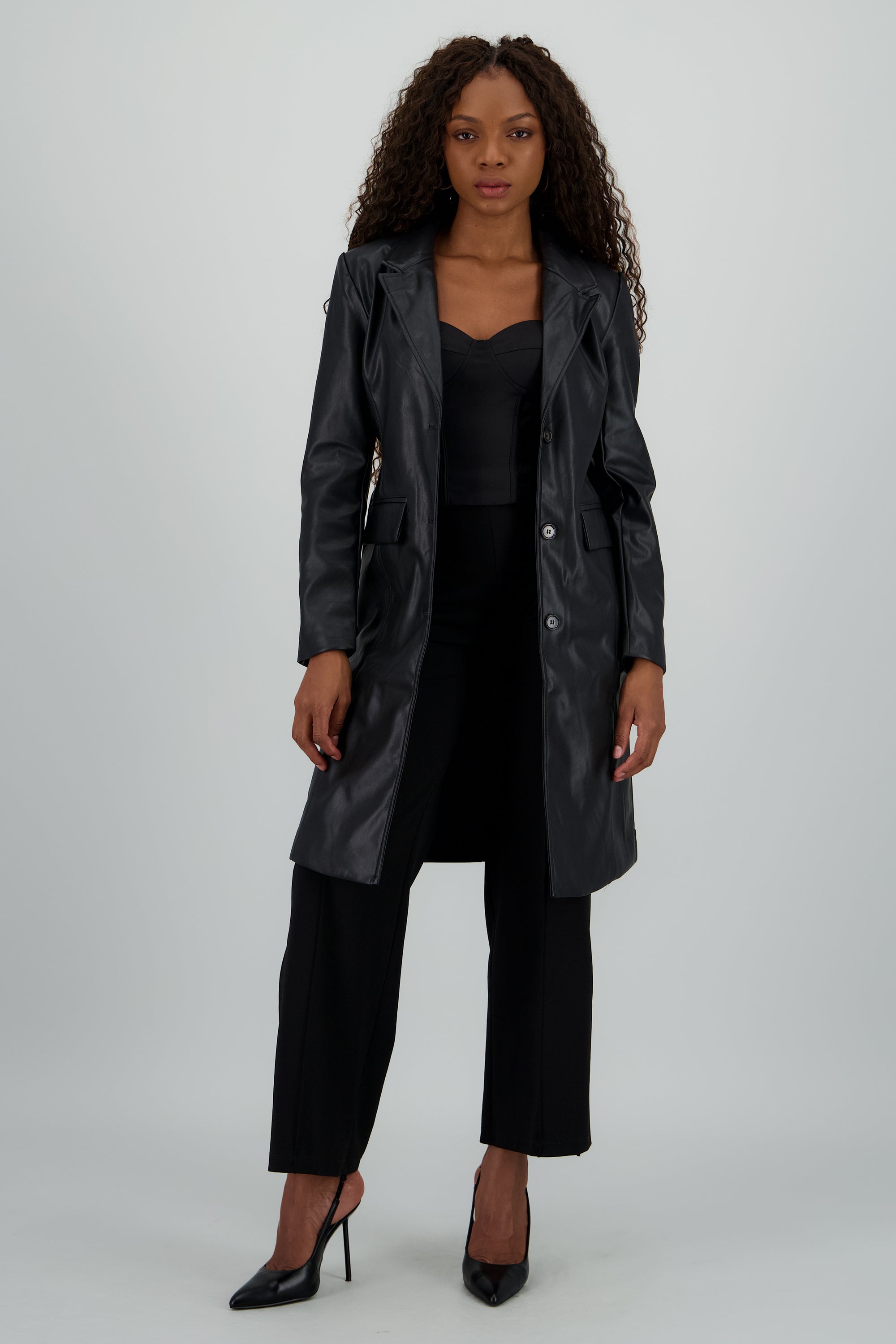 Abrigo efecto piel largo NEGRO