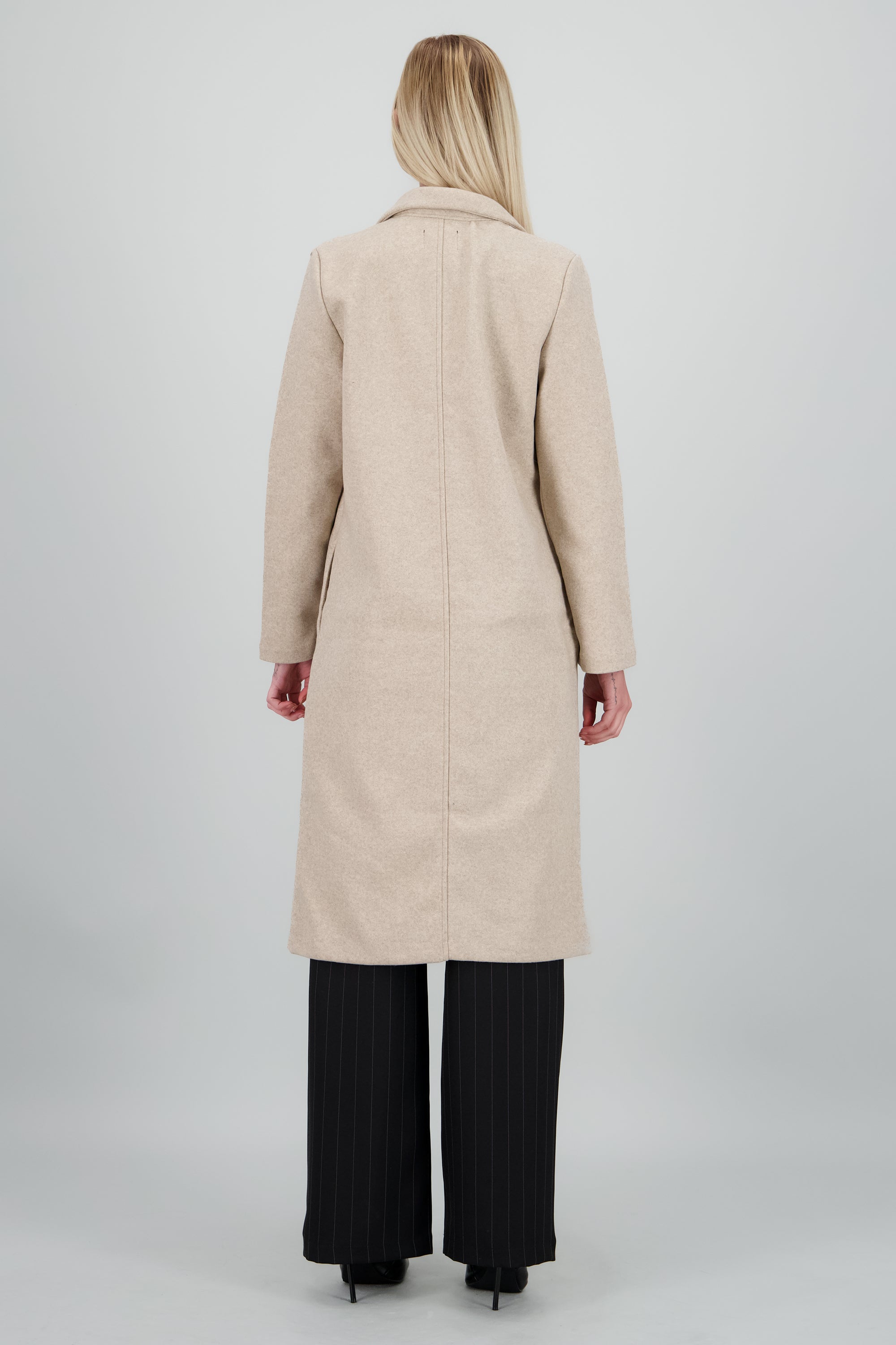 Abrigo largo boton ARENA