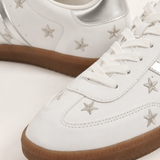 Tenis dos lineas estrellas