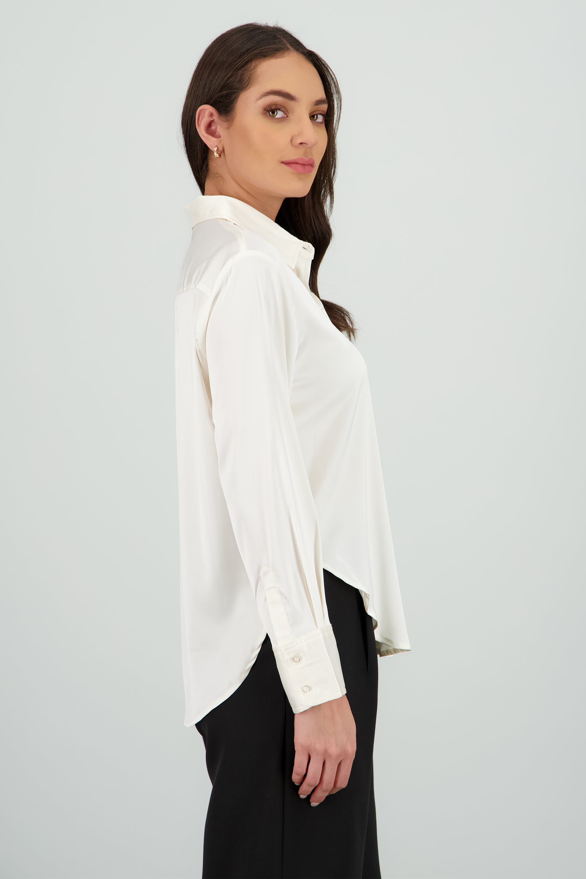 Camisa botones satin CREMA