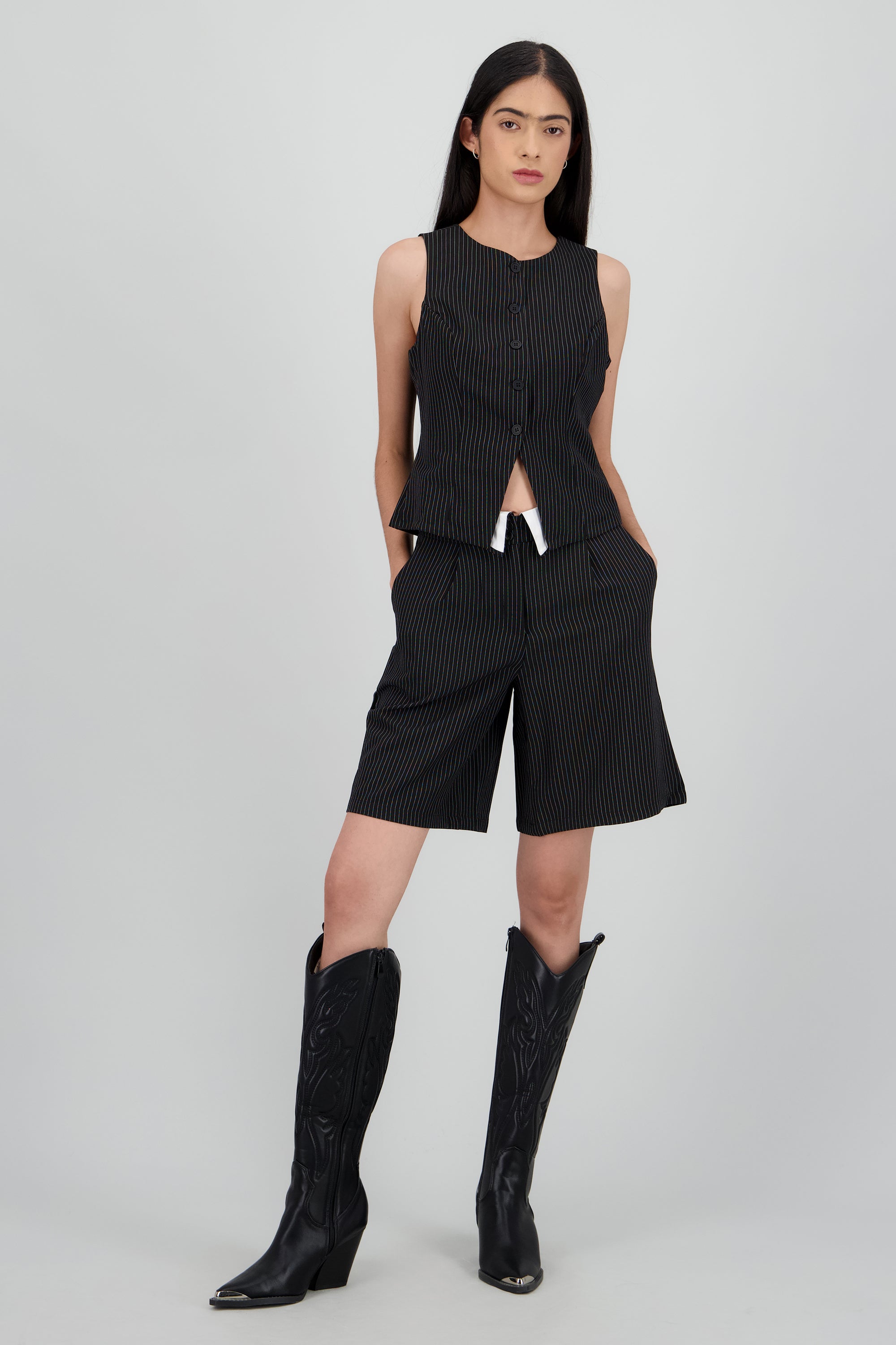 Bermudas sastreada rayas NEGRO COMBO