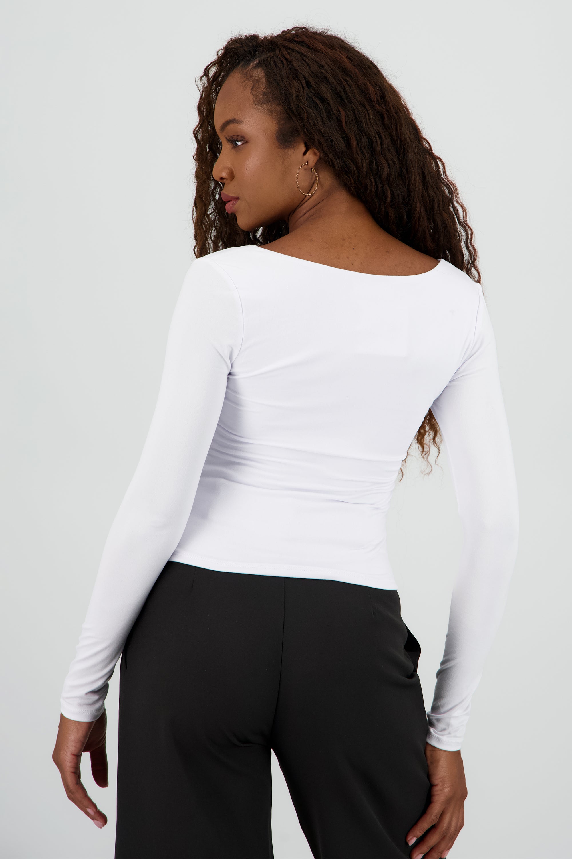 Top manga larga cuello cuadrado BLANCO