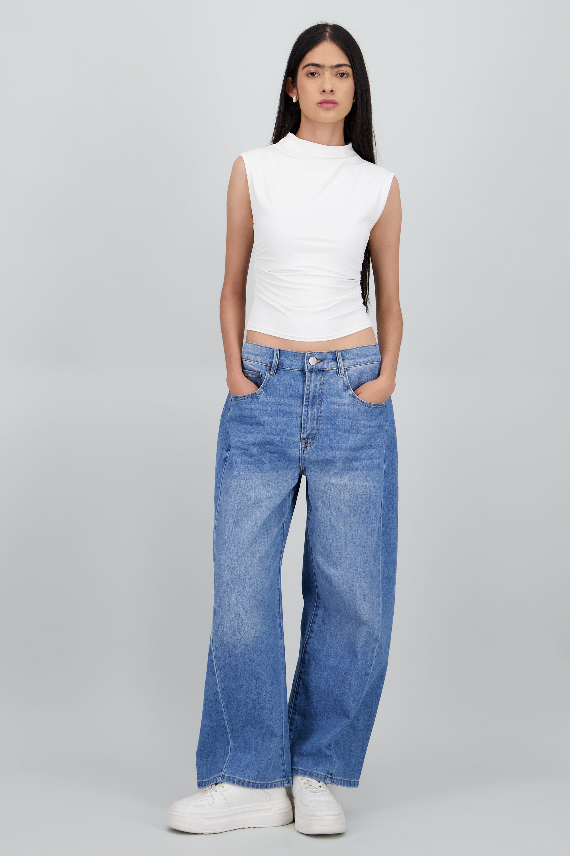 Jeans barrel MEDIUM WASH