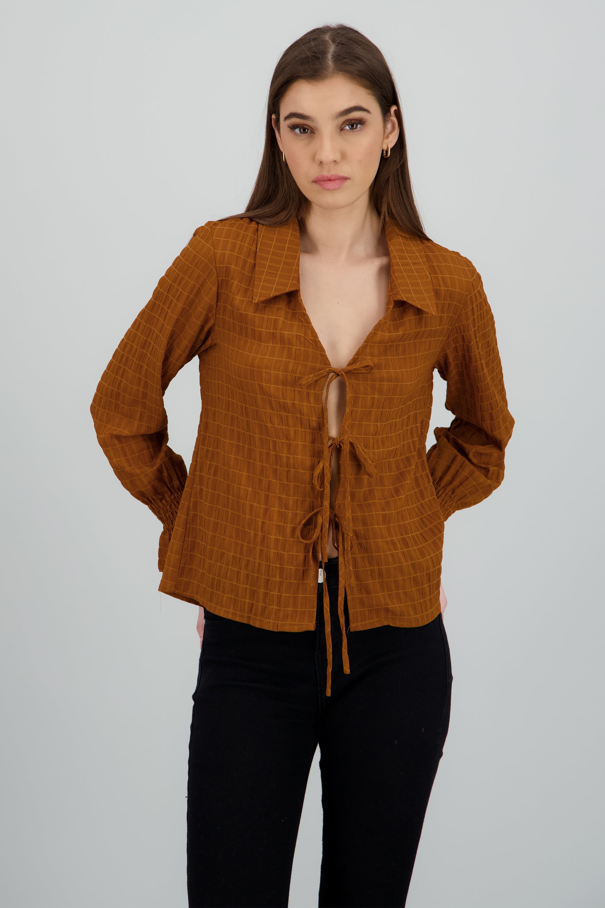 Blusa manga larga textura CHOCOLATE