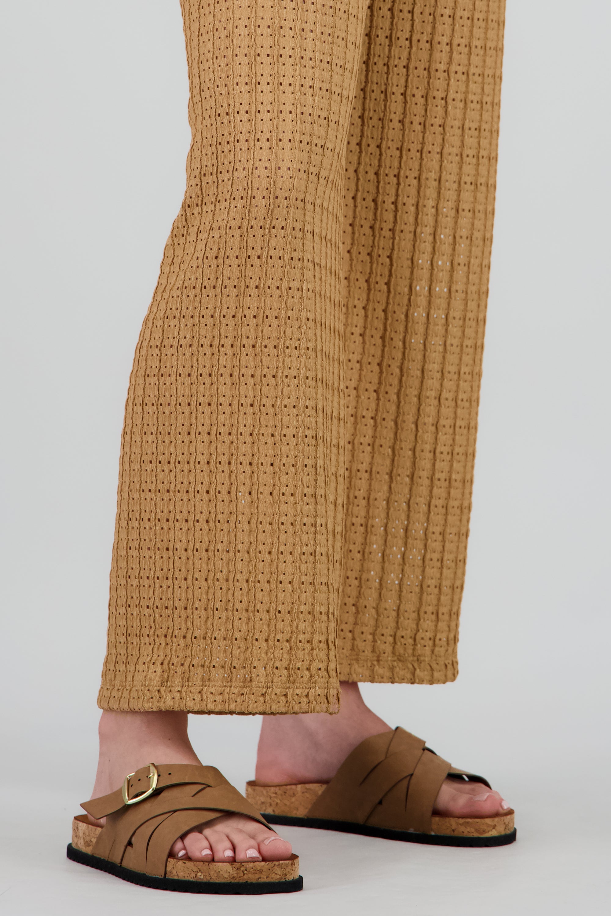 Sandalia efecto corcho tiras entrelazadas TAUPE