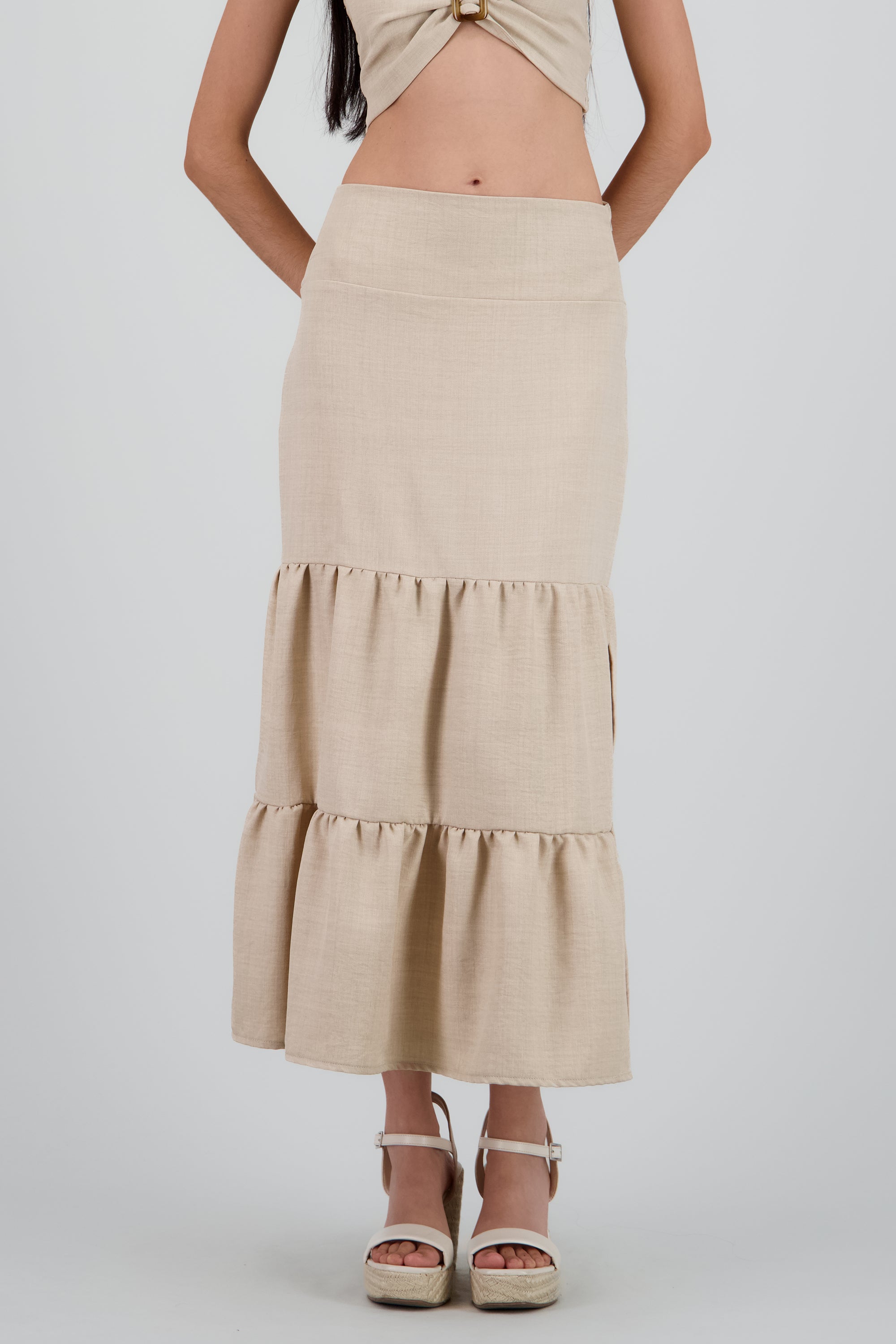 Falda cortes maxi aberturas ARENA