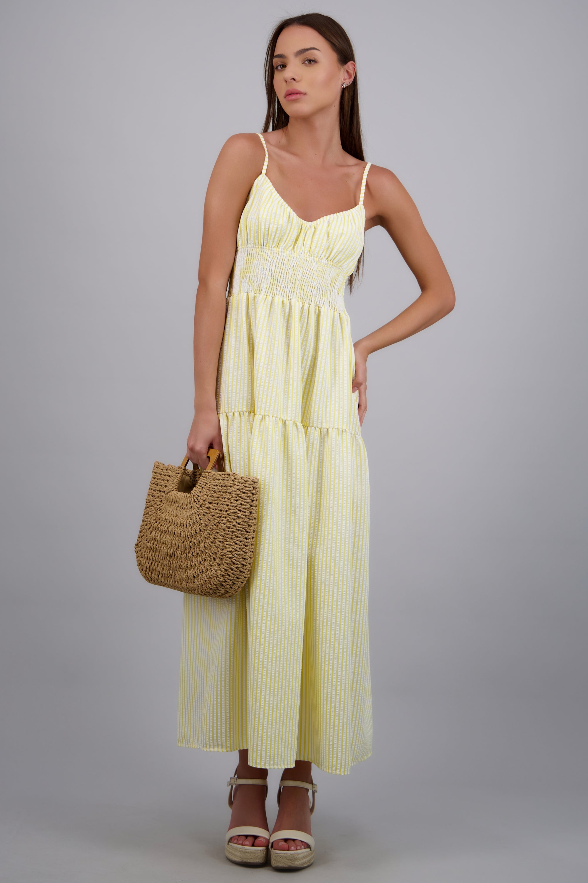 Vestido maxi lineas escote espalda AMARILLO PASTEL