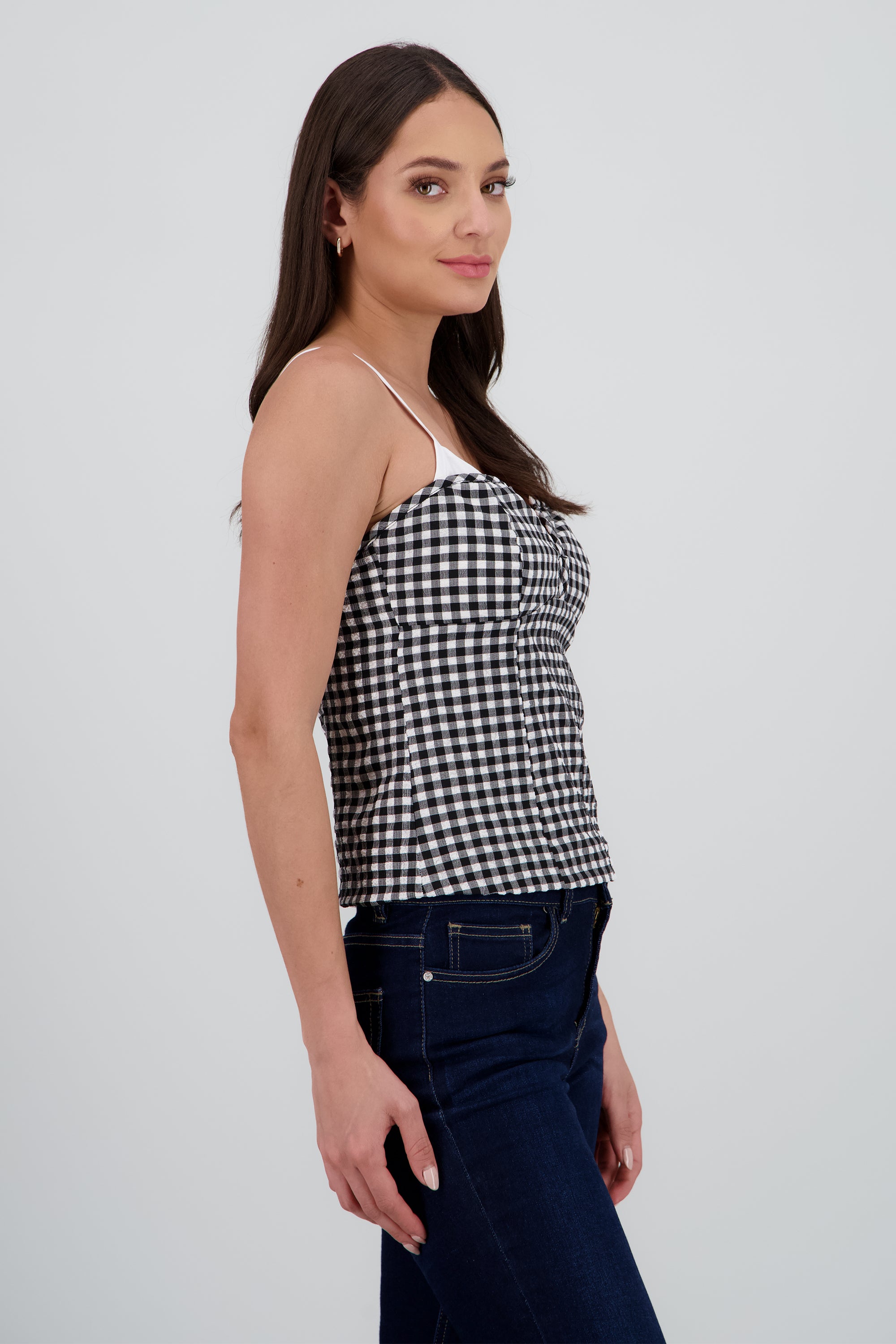 Top de tirantes con contraste NEGRO COMBO