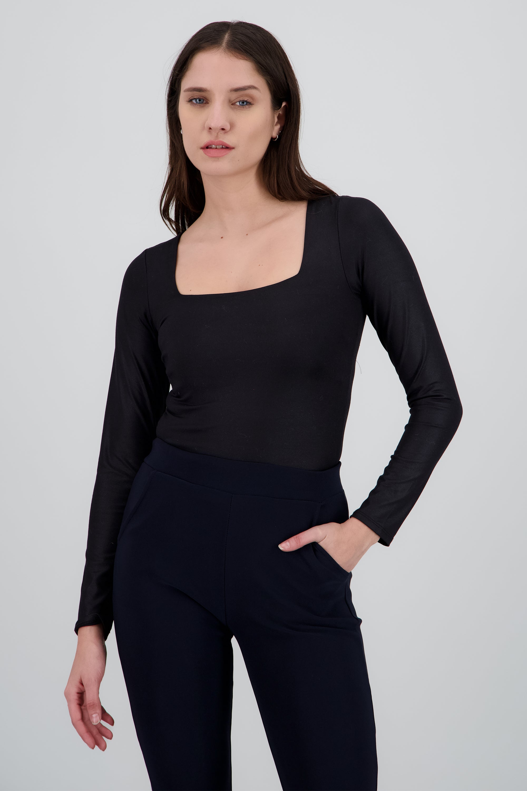 Bodysuit escote cuadrado manga larga NEGRO