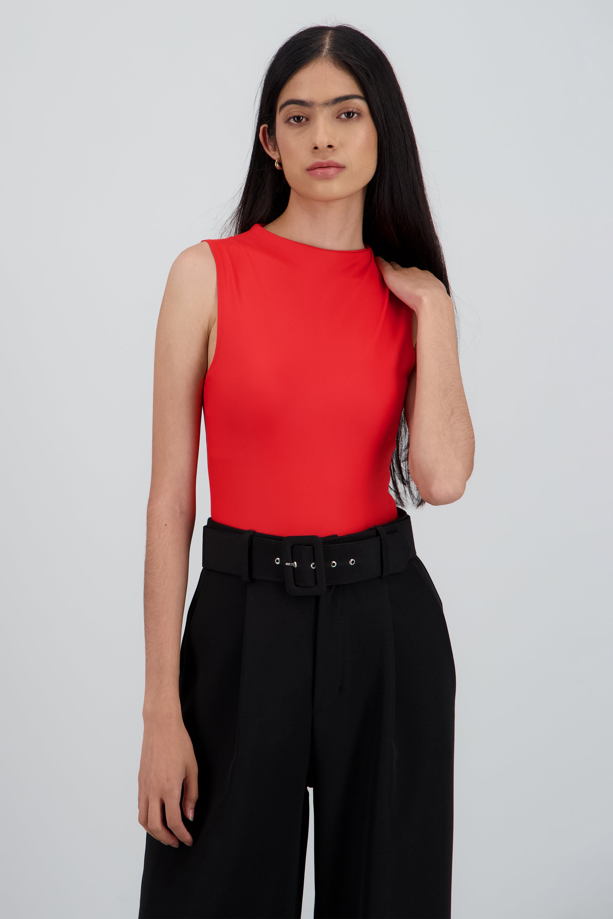 Bodysuit cuello alto detalle cierre espalda ROJO