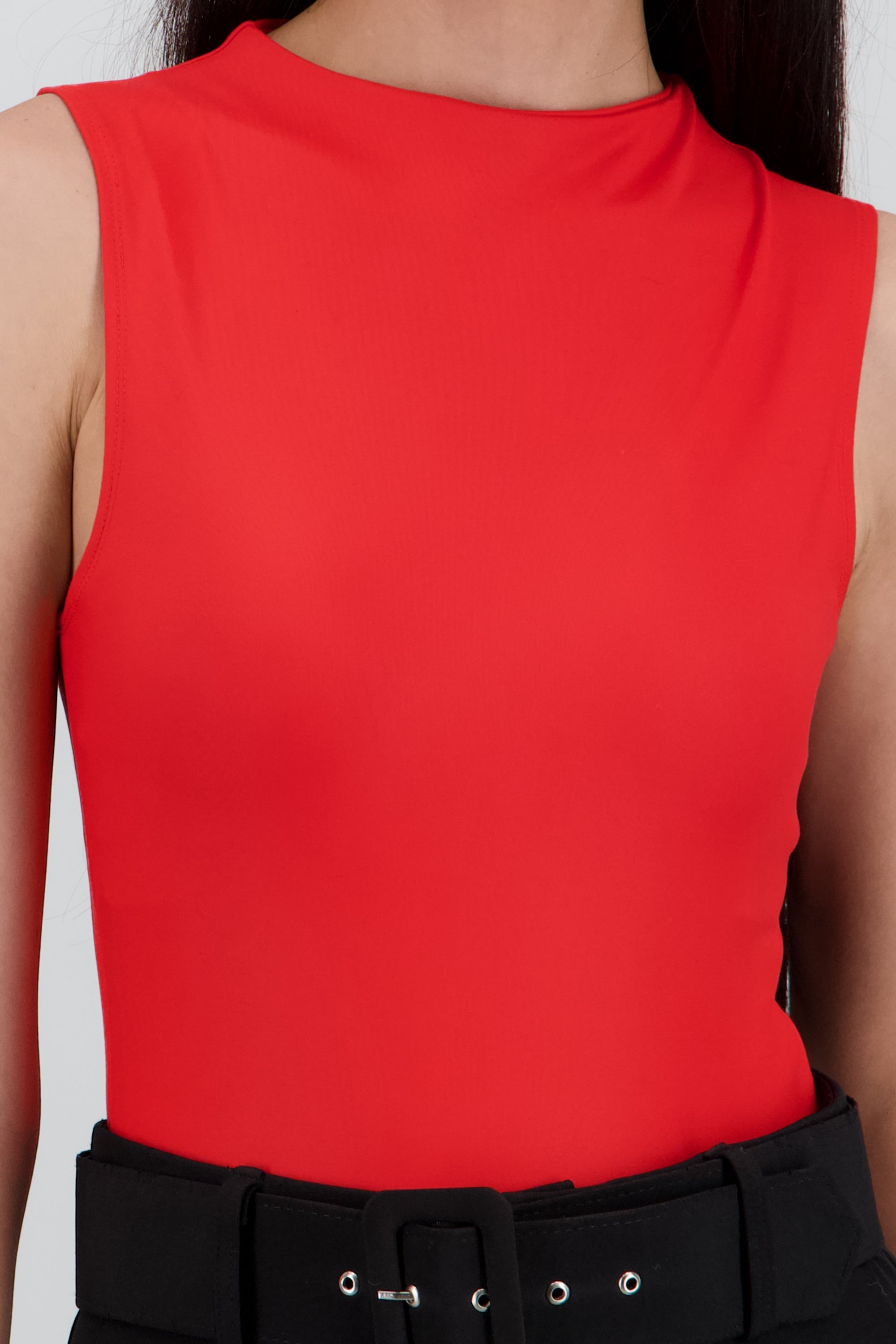 Bodysuit cuello alto detalle cierre espalda ROJO