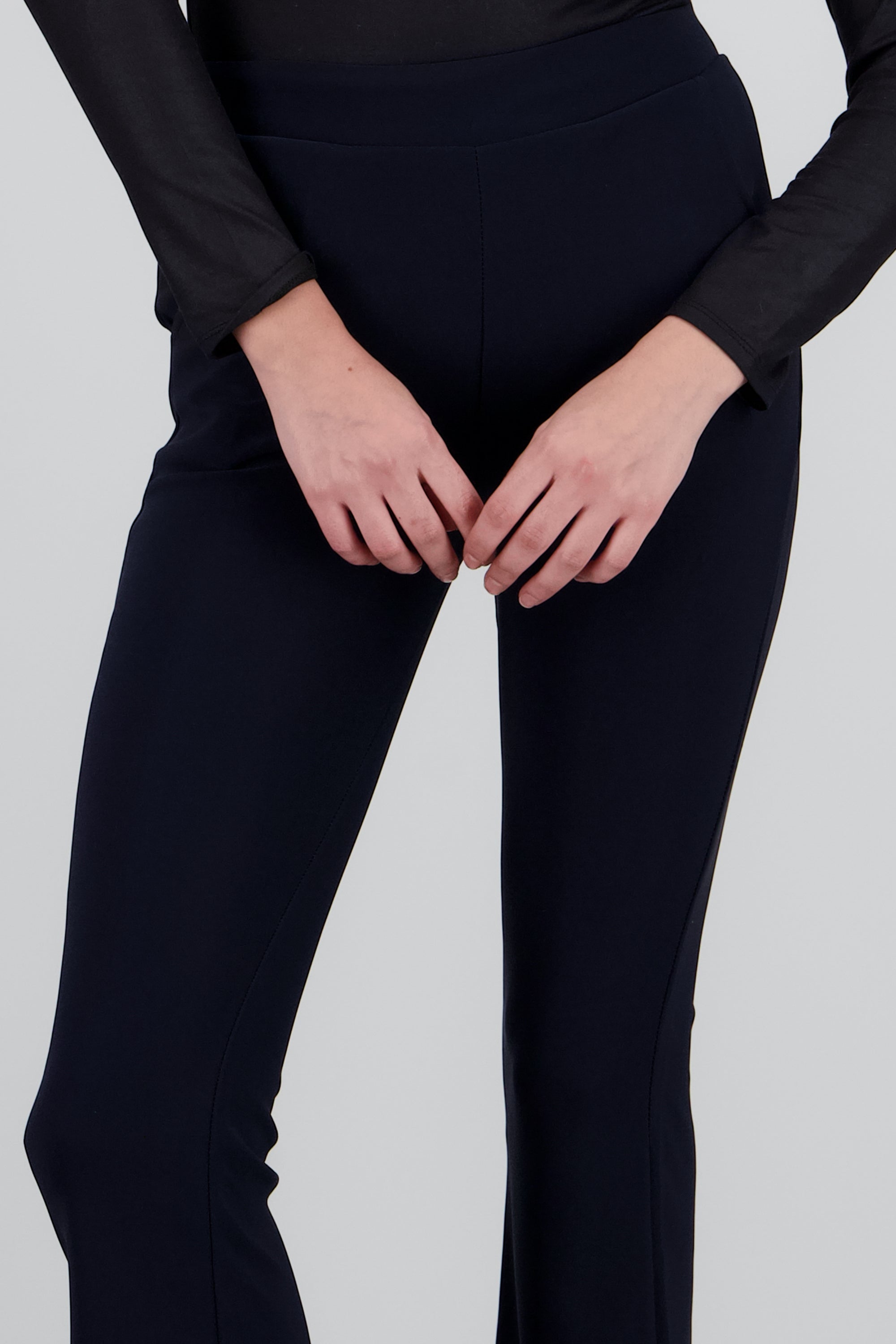 Pantalon liso flare MARINO