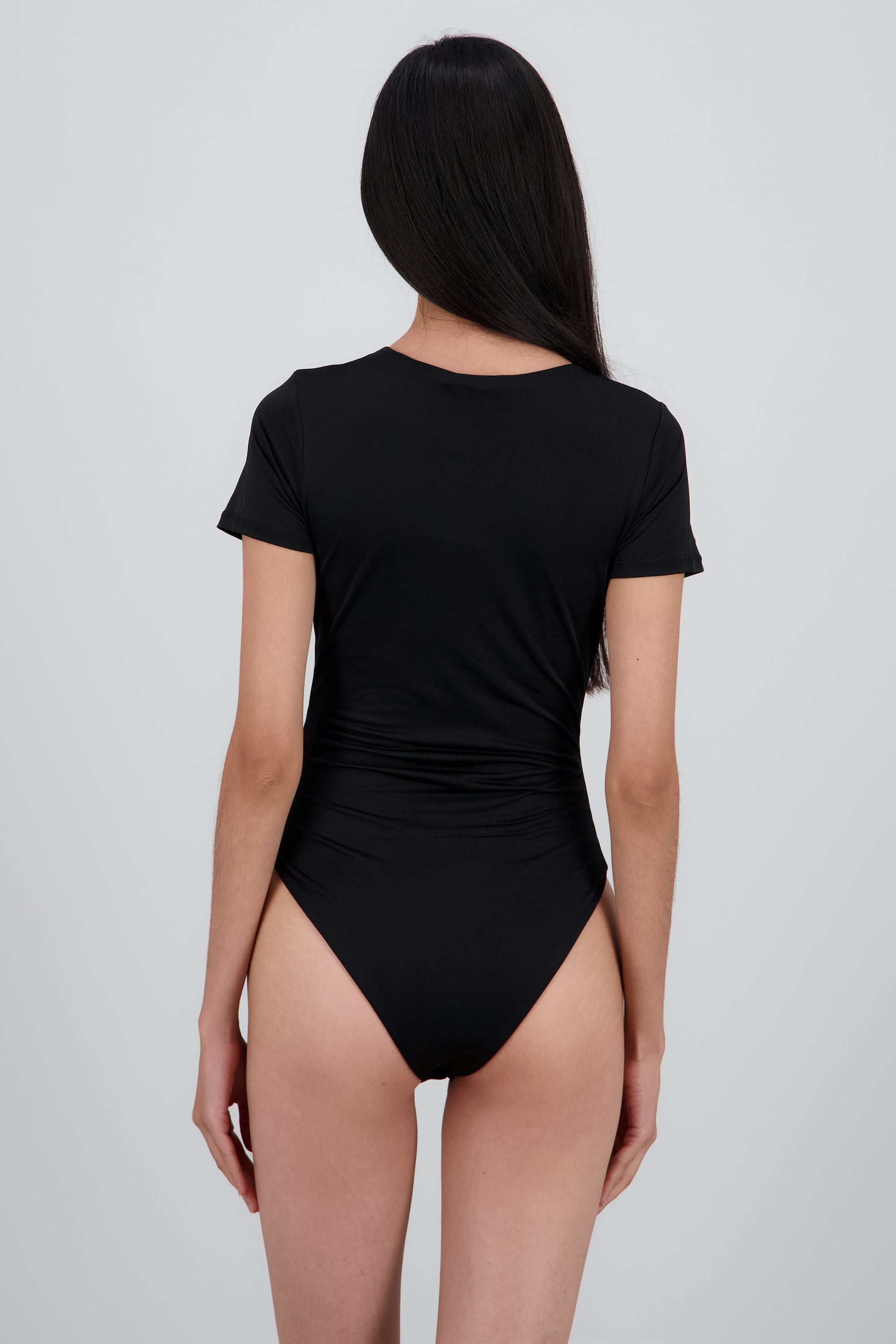 Bodysuit basico manga corta tacto suave NEGRO