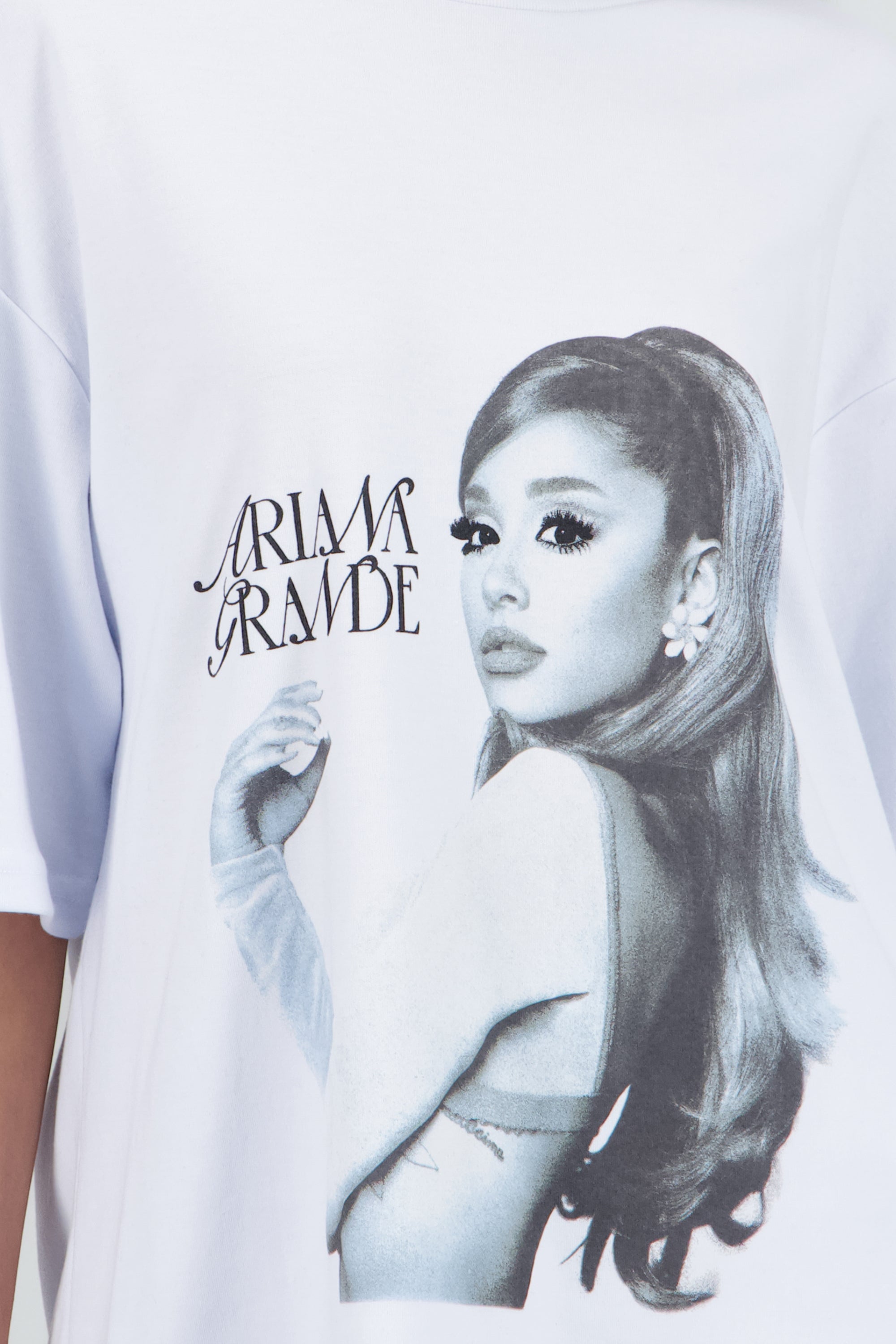 Playera Ariana Grande BLANCO