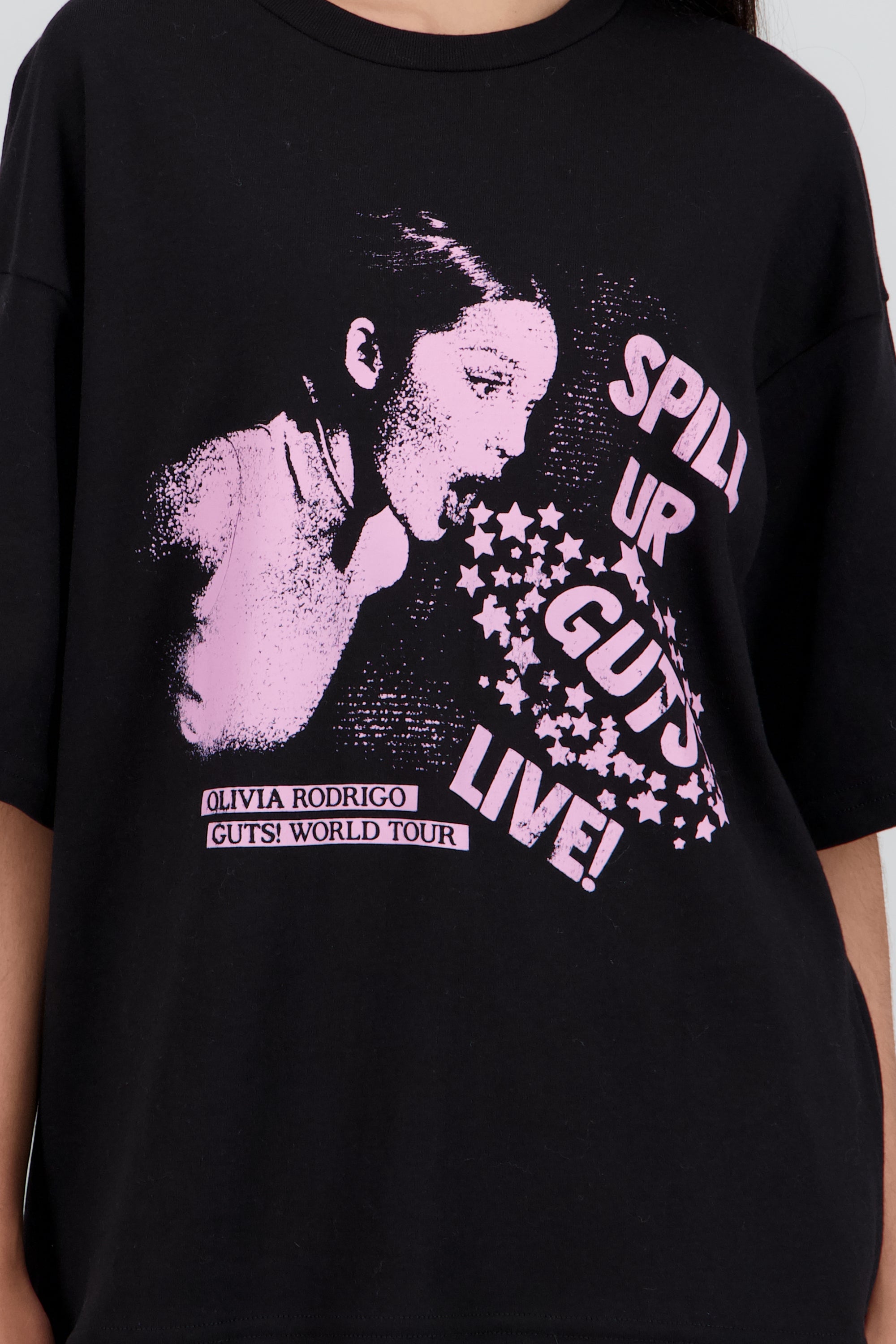 Playera Olivia Rodrigo spill ur guts NEGRO