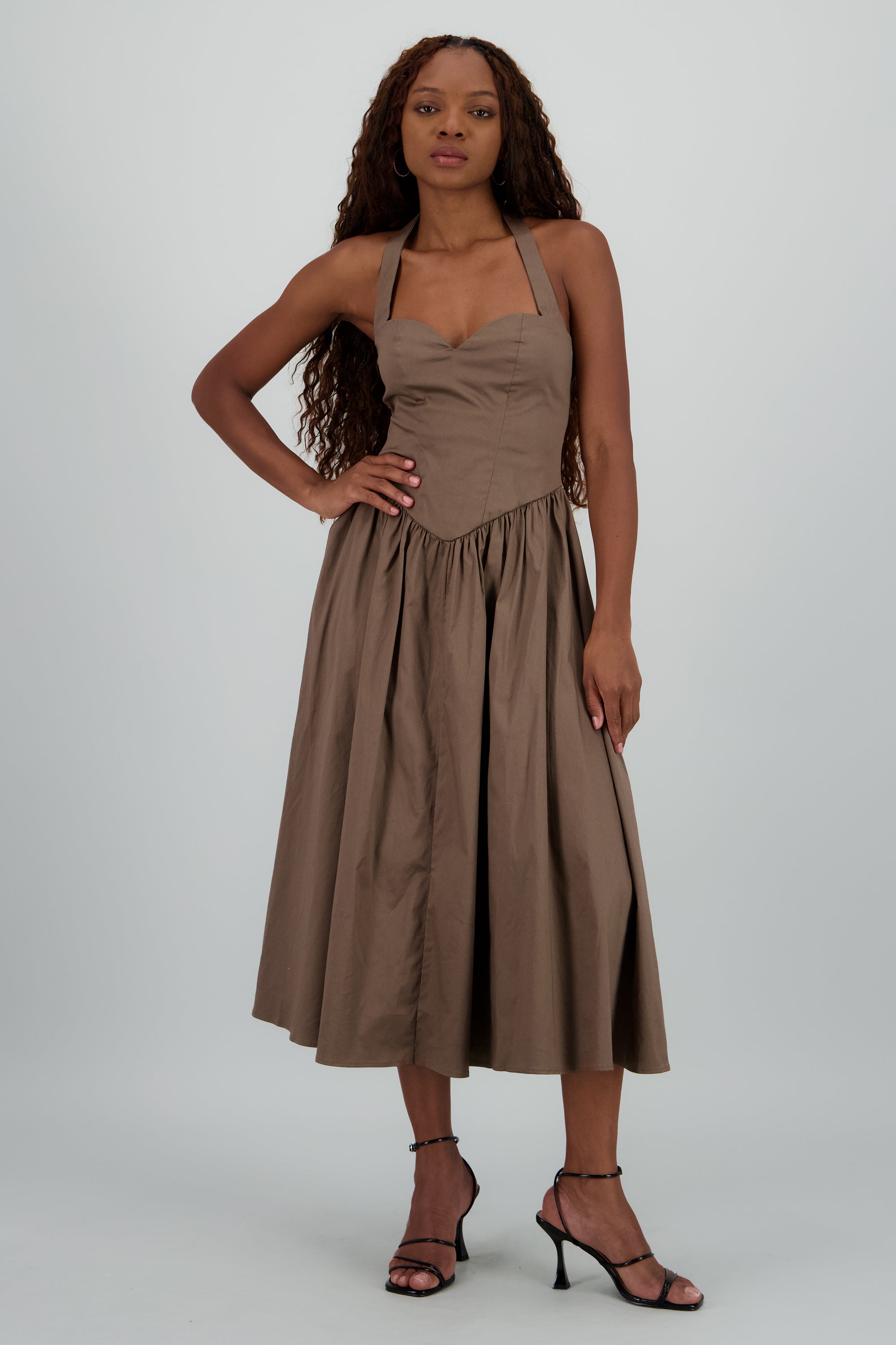 Vestido midi halter escote corazon CAFE