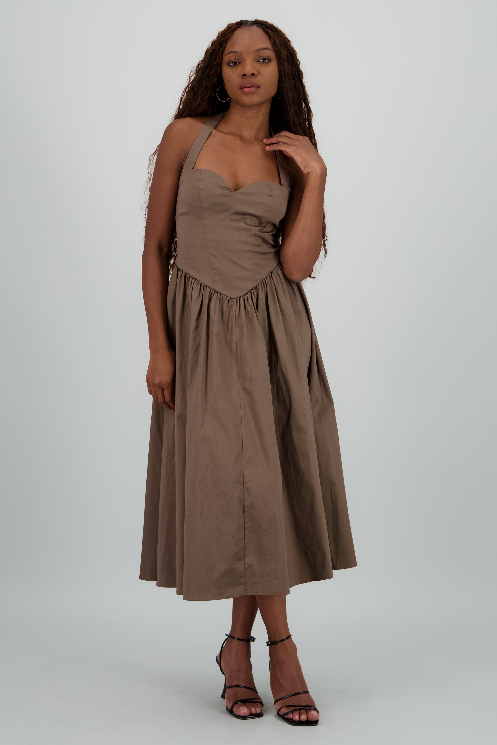 Vestido midi halter escote corazon CAFE