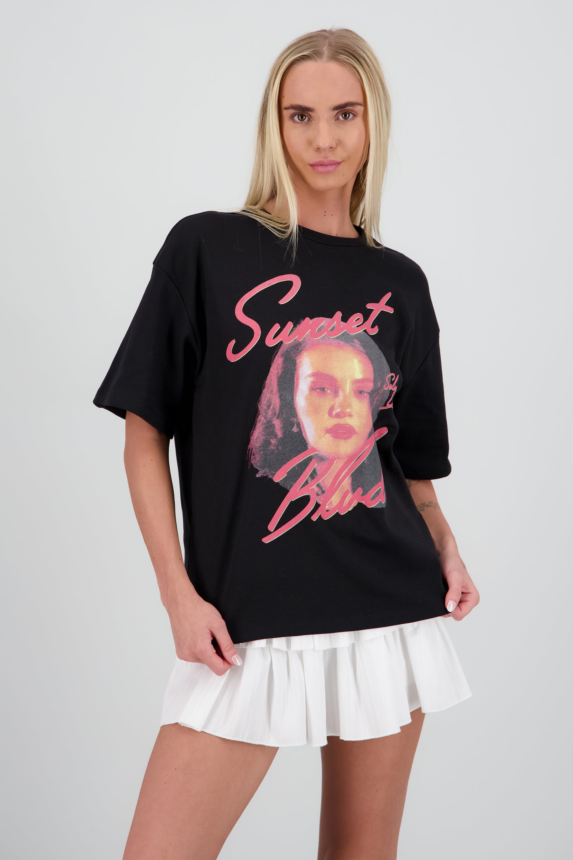 Playera selena gomez NEGRO