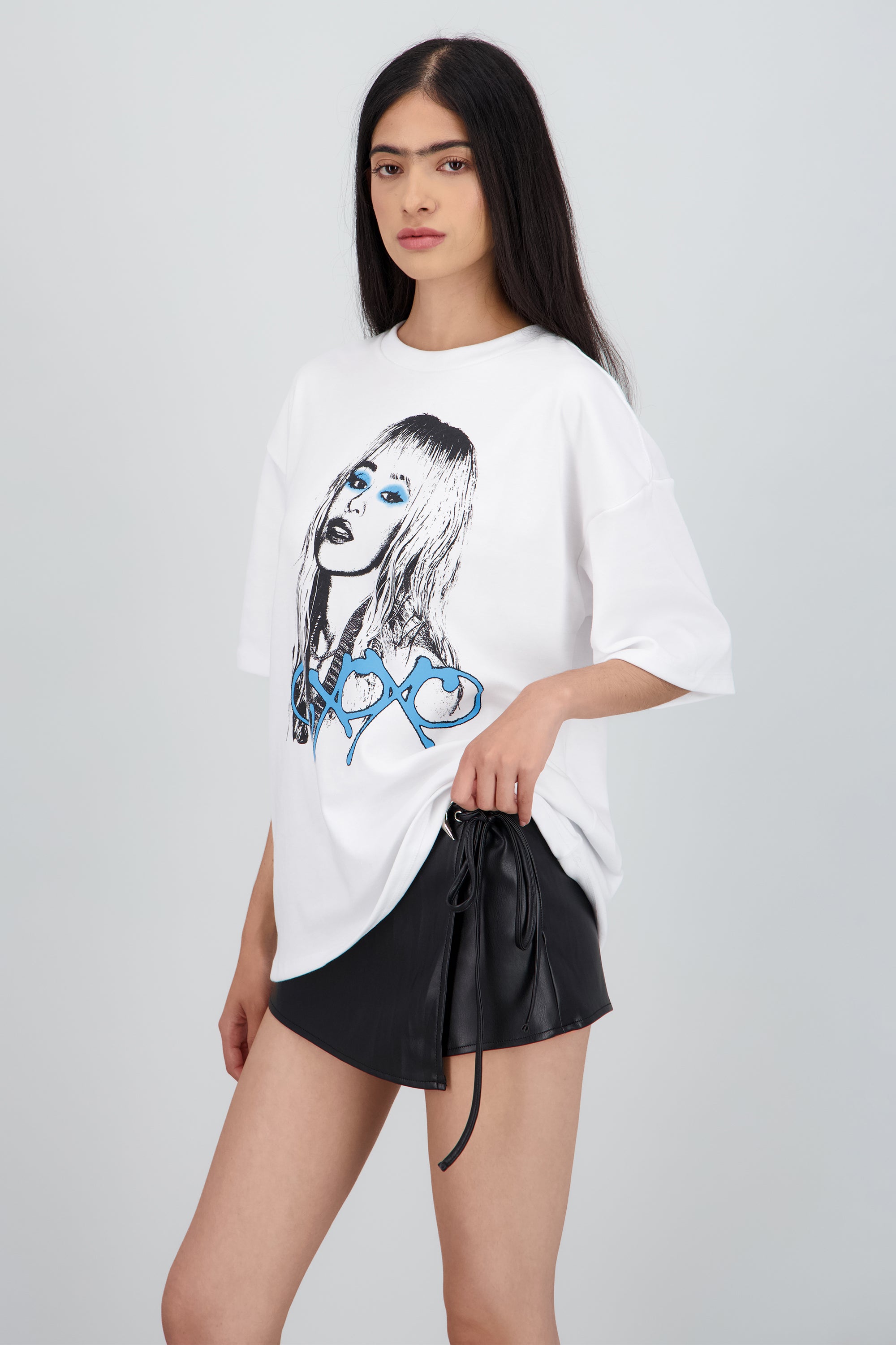 Playera Camila Cabello frente y espalda BLANCO