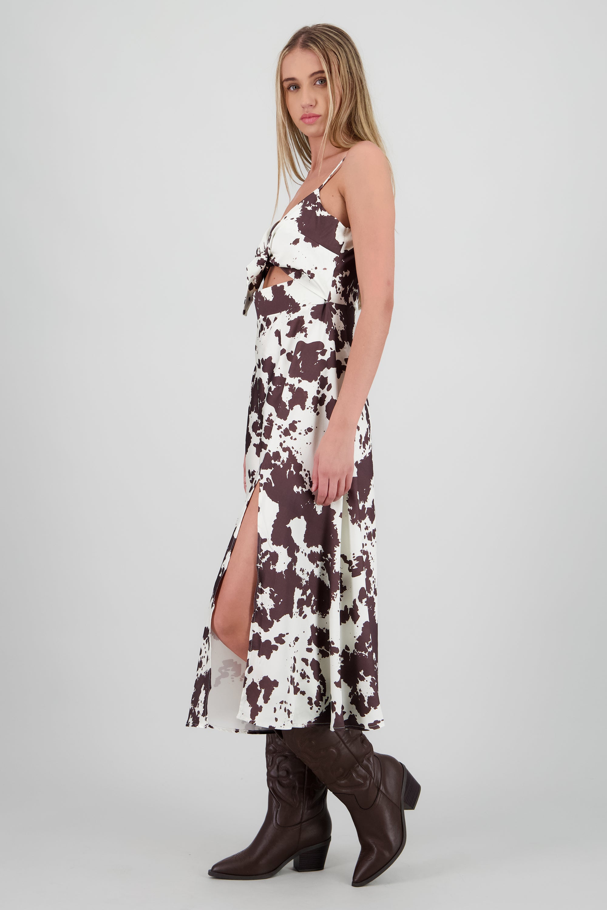 Vestido satin escote nudo estampado vaca CAFE COMBO