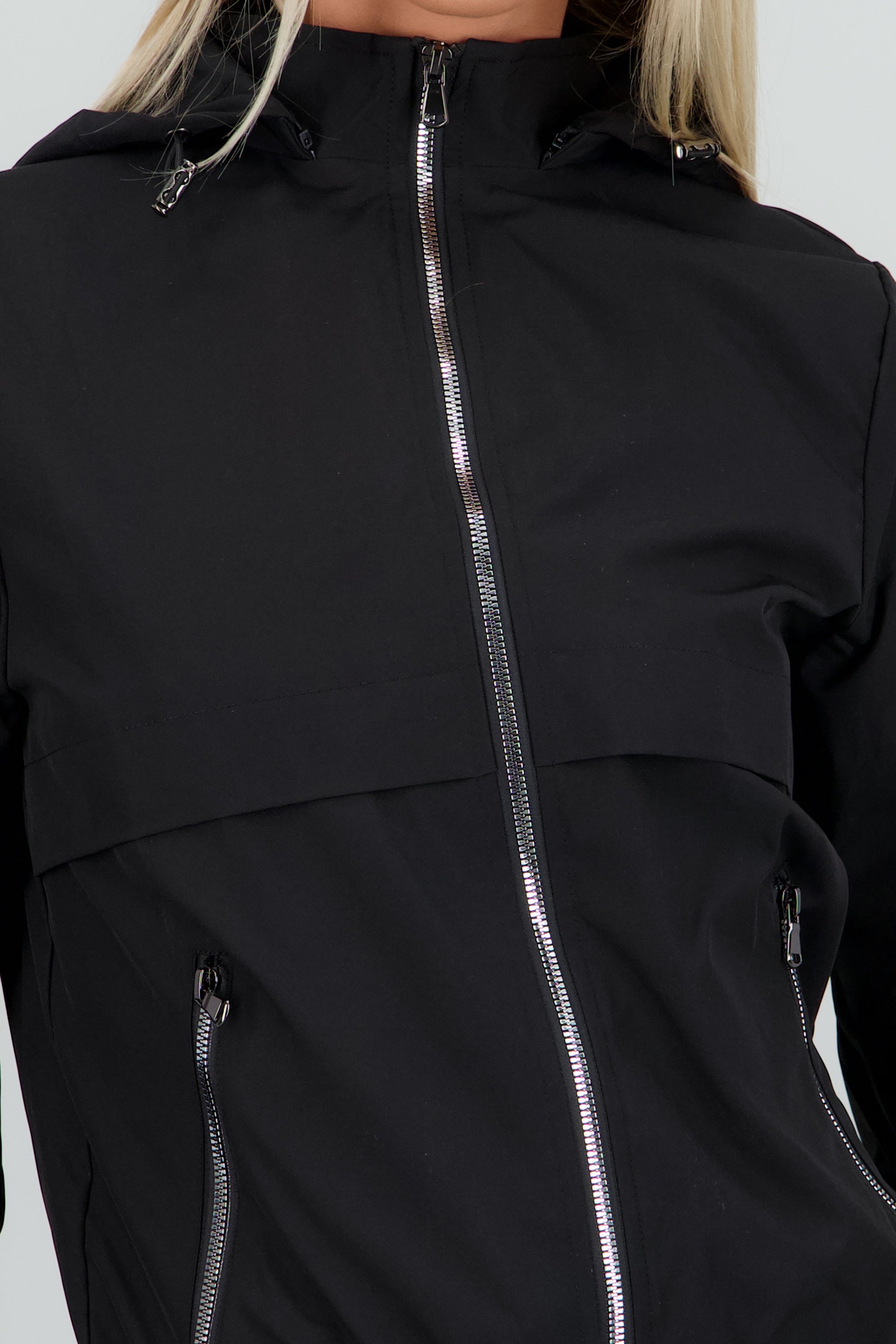 Chamarra ligera lisa NEGRO