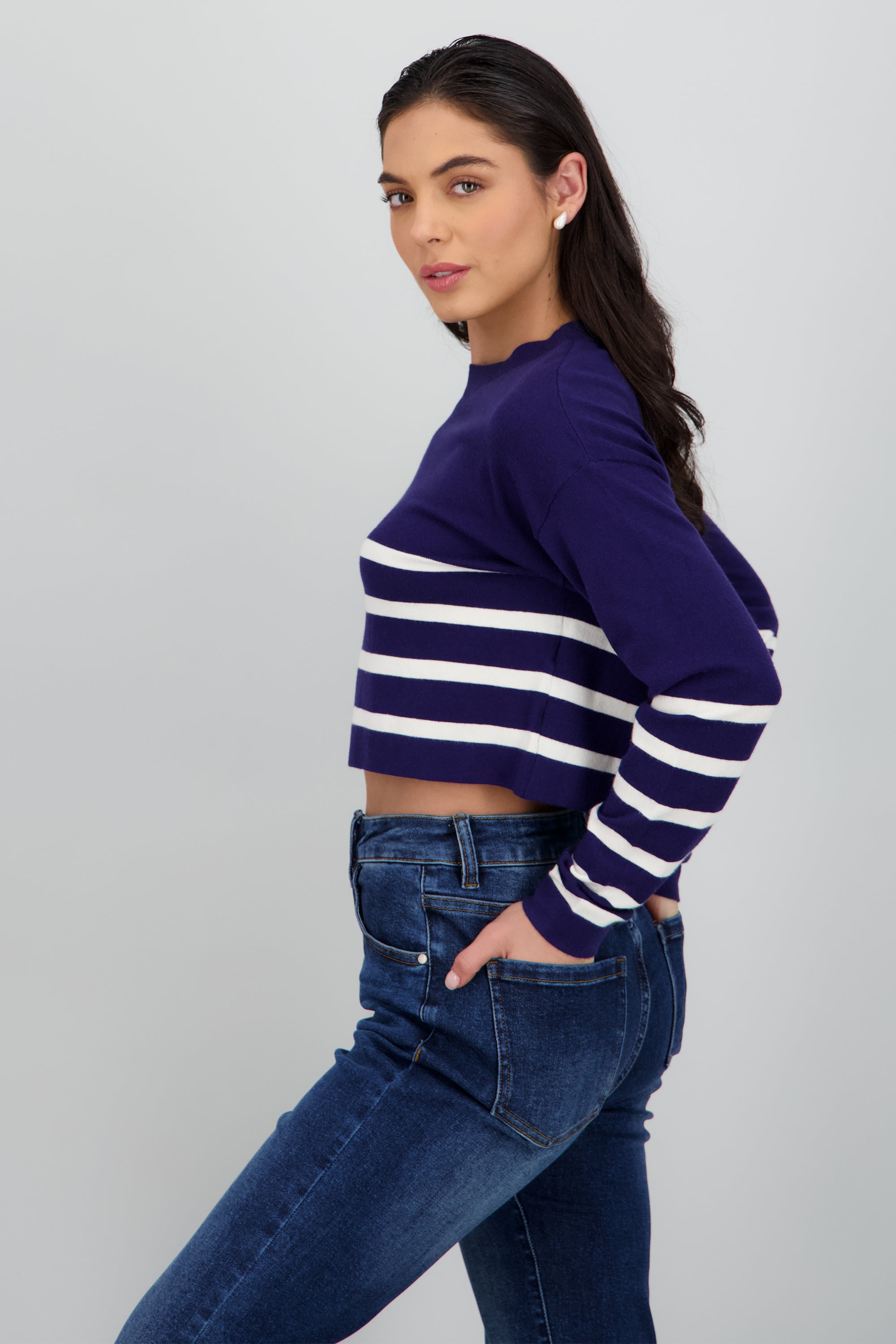 Sueter crop rayas cuello redondo MARINO